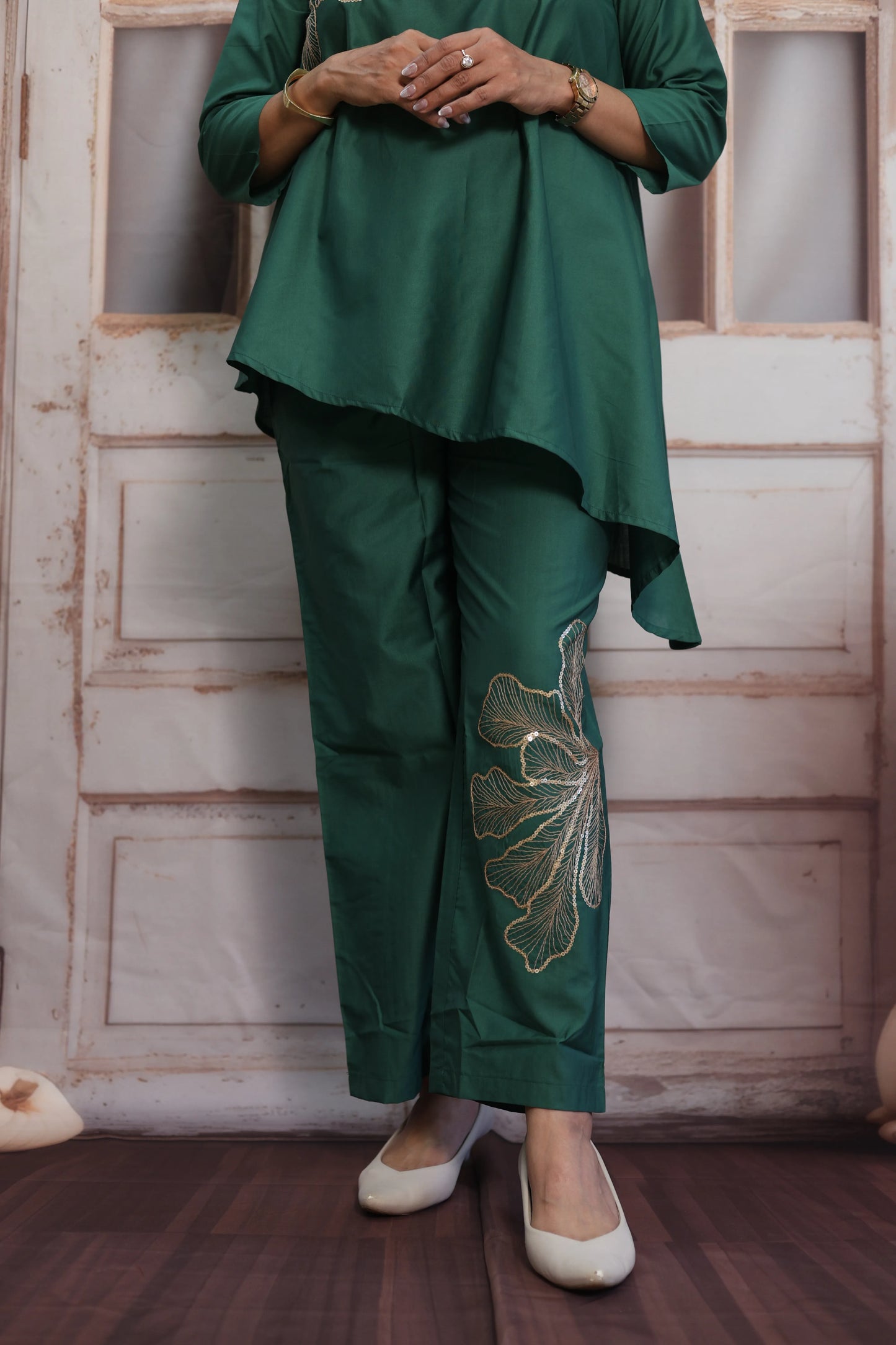 Shamrock Green Muslin Co-ord Set | Cross-Cut Kurti Pant