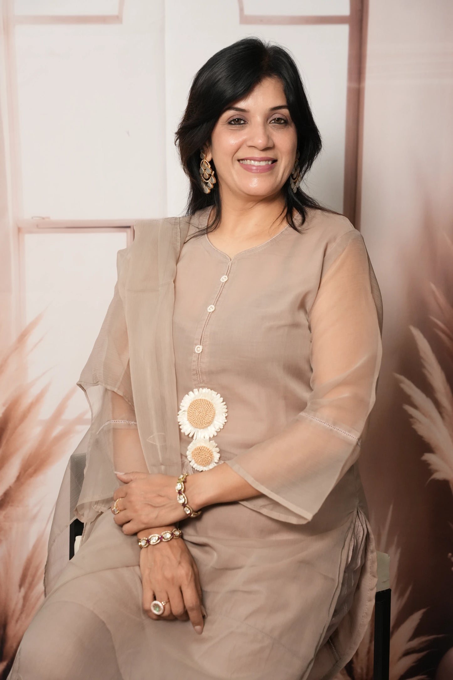 Dusty Pinkish-Beige Chinon Kurta Dupatta Set | Raffia Flower & Embroidery Work