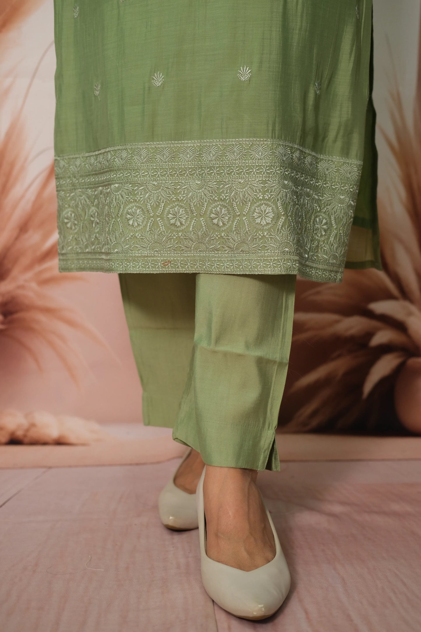 Pastel Green Mul Chanderi Kurta Dupatta Set with Thread Embroidery