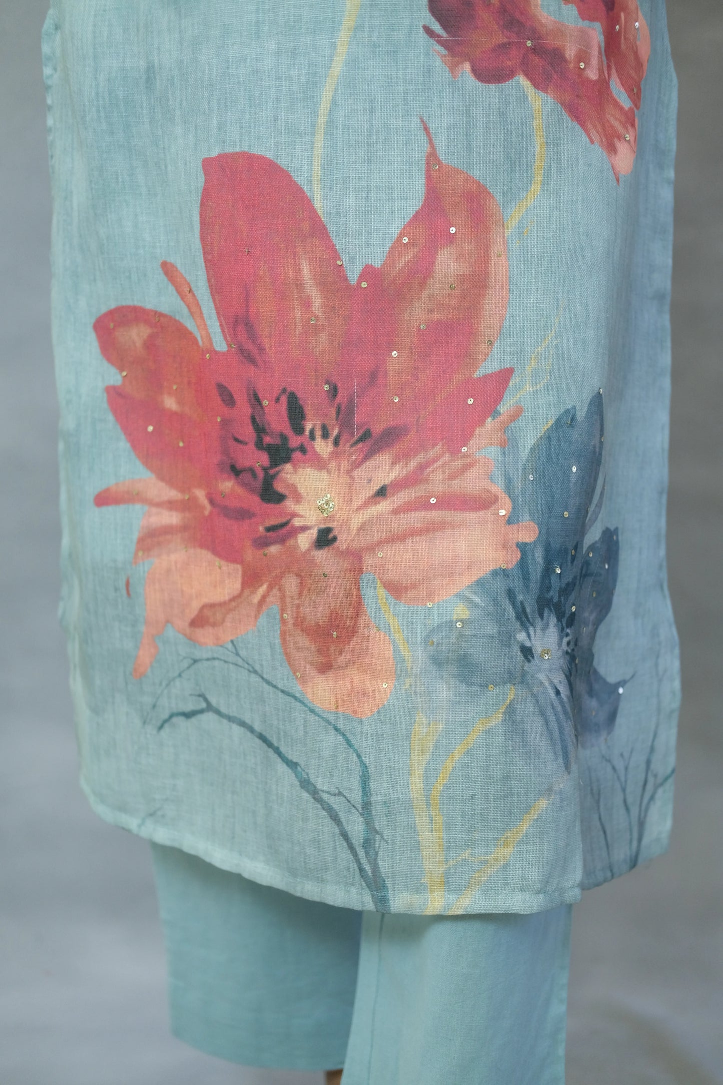 Powder Blue Floral Printed Kurta Pant Set in Linen Cotton | Breezy Everyday Elegance