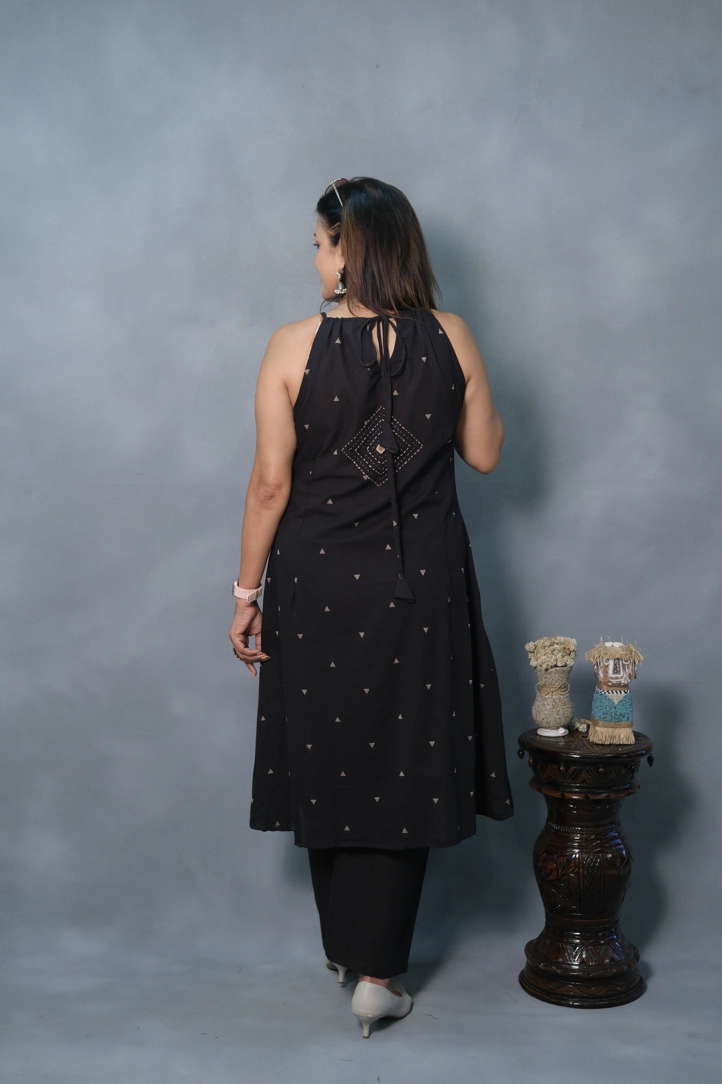 Black Spaghetti Kurta Set with Mirror Work | Soft Cotton