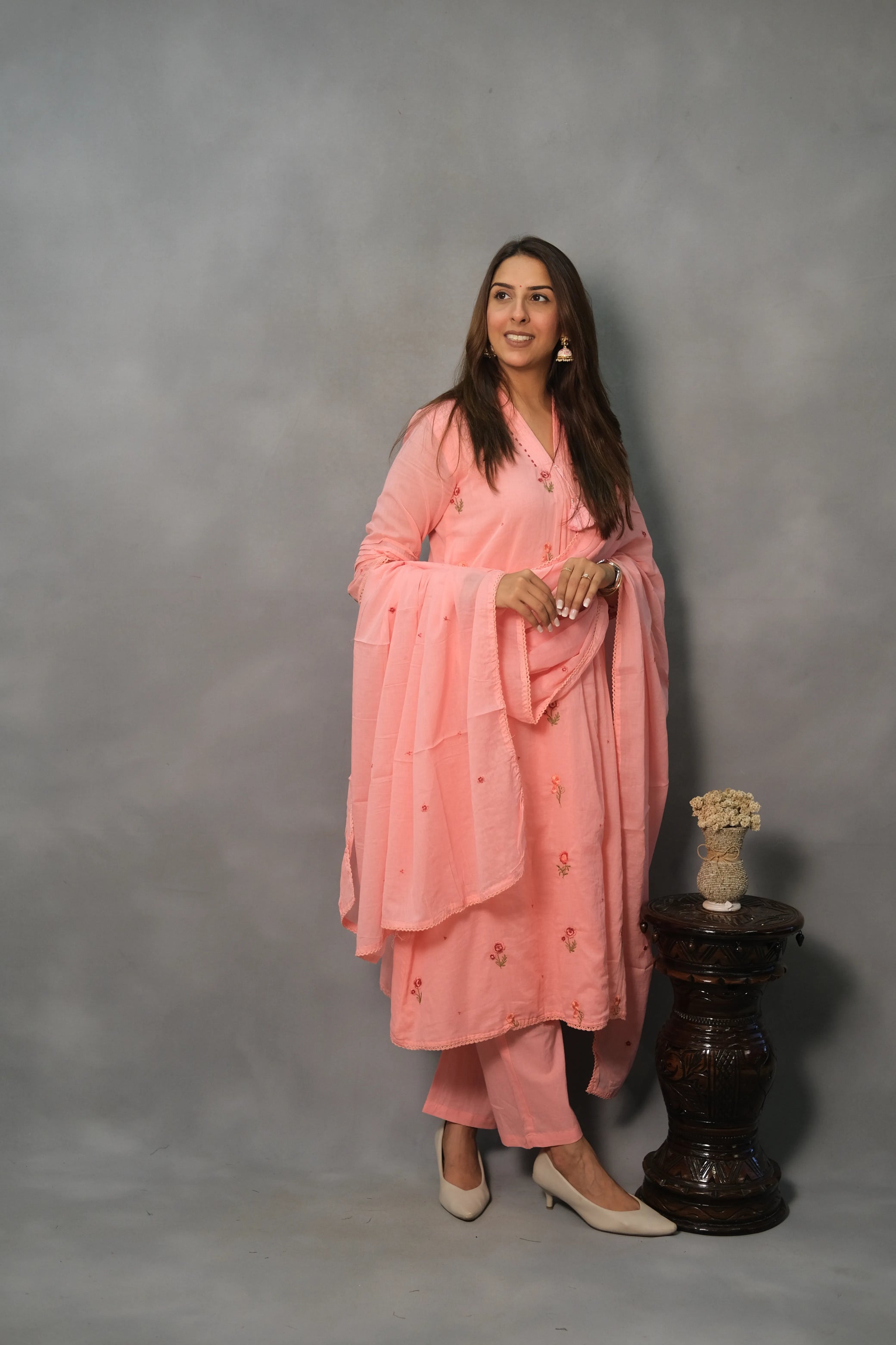 Peach Embellished Silk Blend Dupatta main image 1