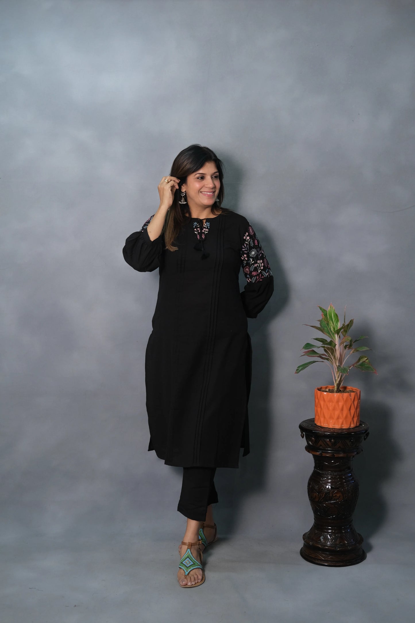 Elegant Black Kurta Pant Set with Embroidered Sleeves | Flex Cotton
