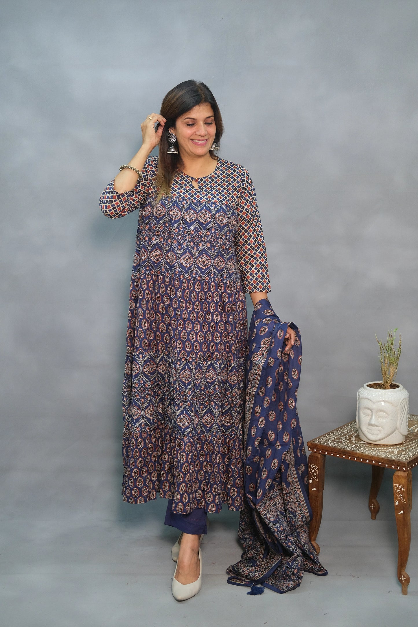 Elegant Soft Cotton Flared 3-Piece Suit – Graceful & Comfortable Ethnic Wear