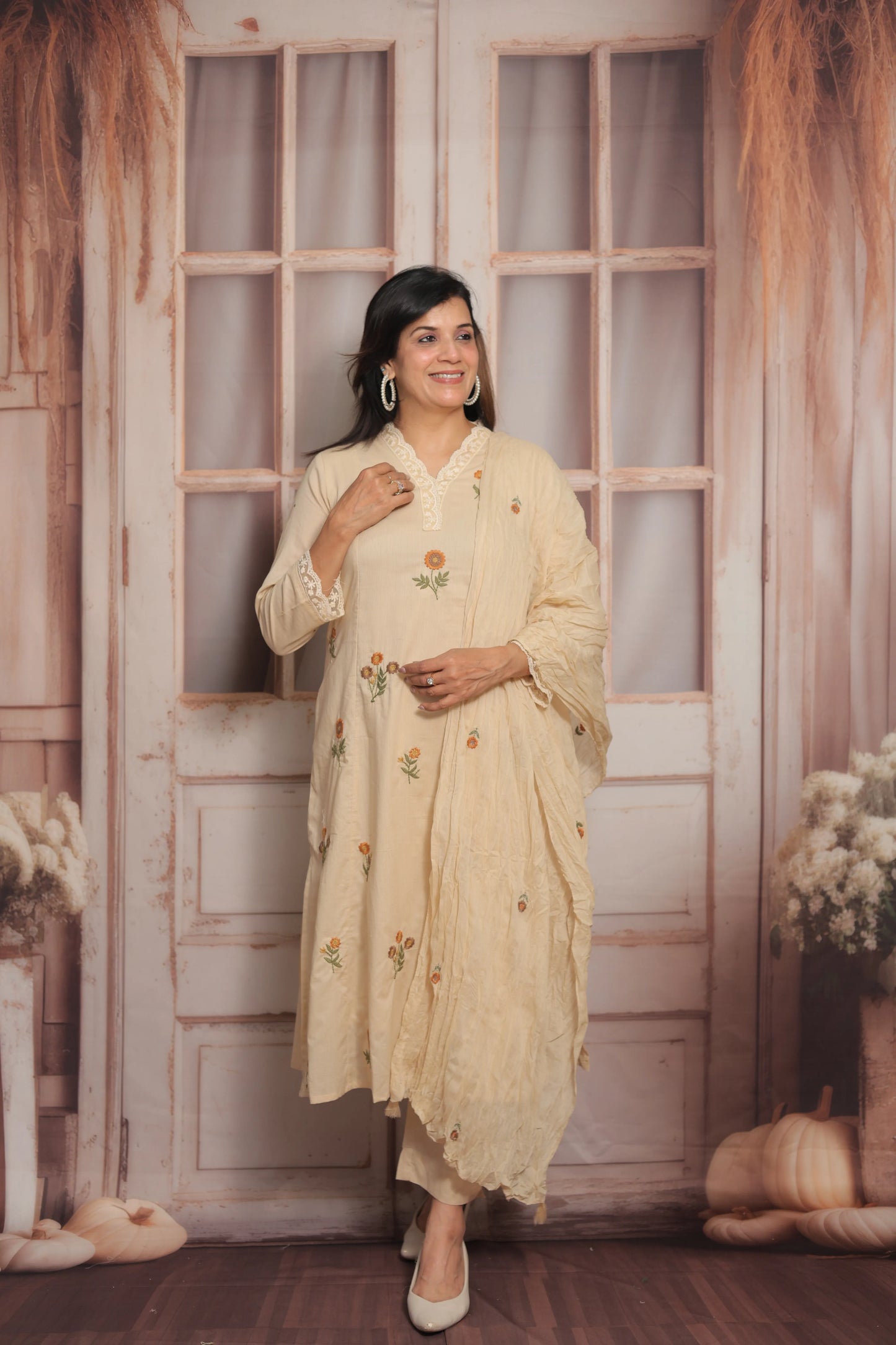 Pale Moon Kurta Dupatta Set | Mul Cotton