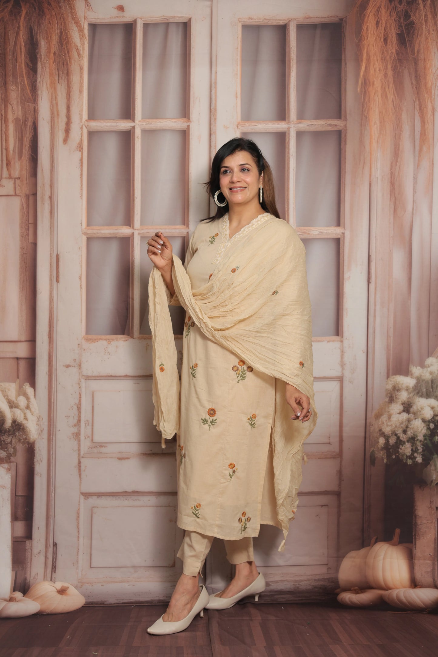 Pale Moon Kurta Dupatta Set | Mul Cotton