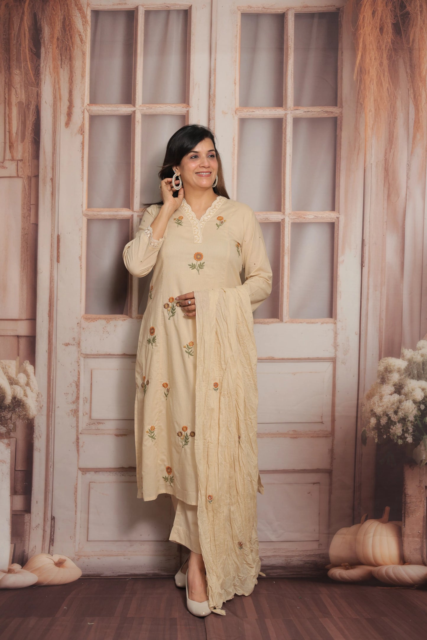 Pale Moon Kurta Dupatta Set | Mul Cotton