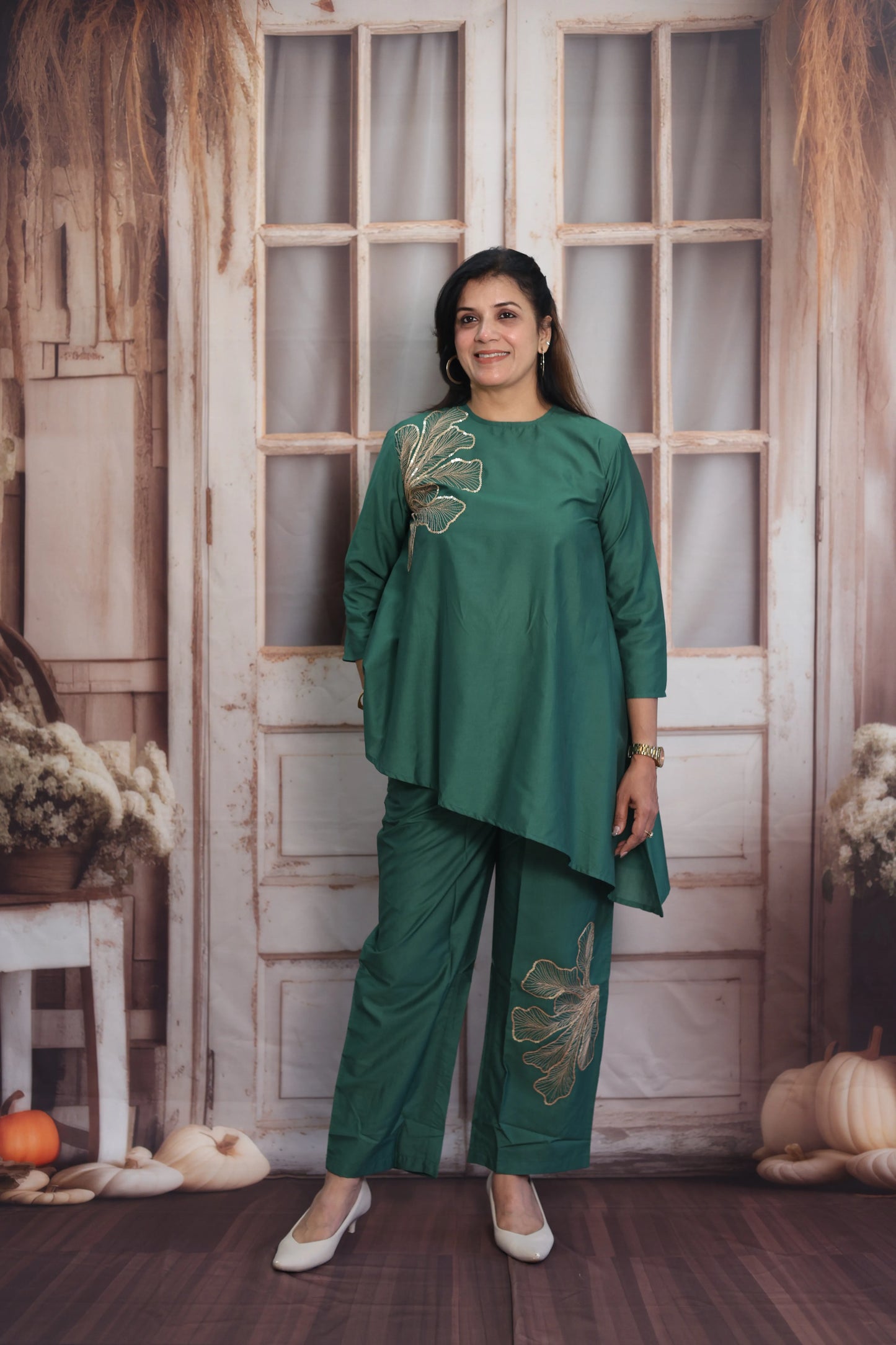 Shamrock Green Muslin Co-ord Set | Cross-Cut Kurti Pant