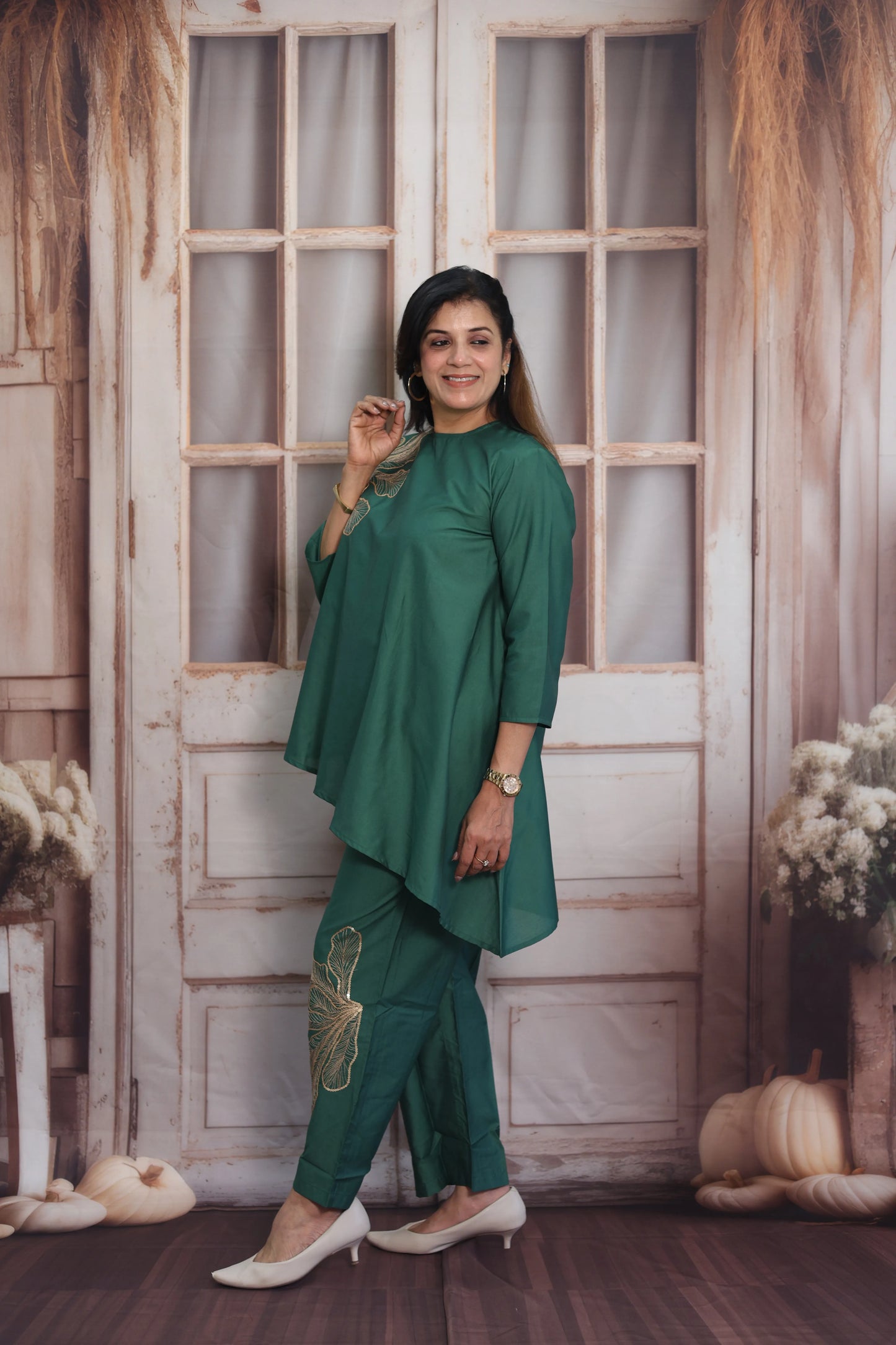Shamrock Green Muslin Co-ord Set | Cross-Cut Kurti Pant