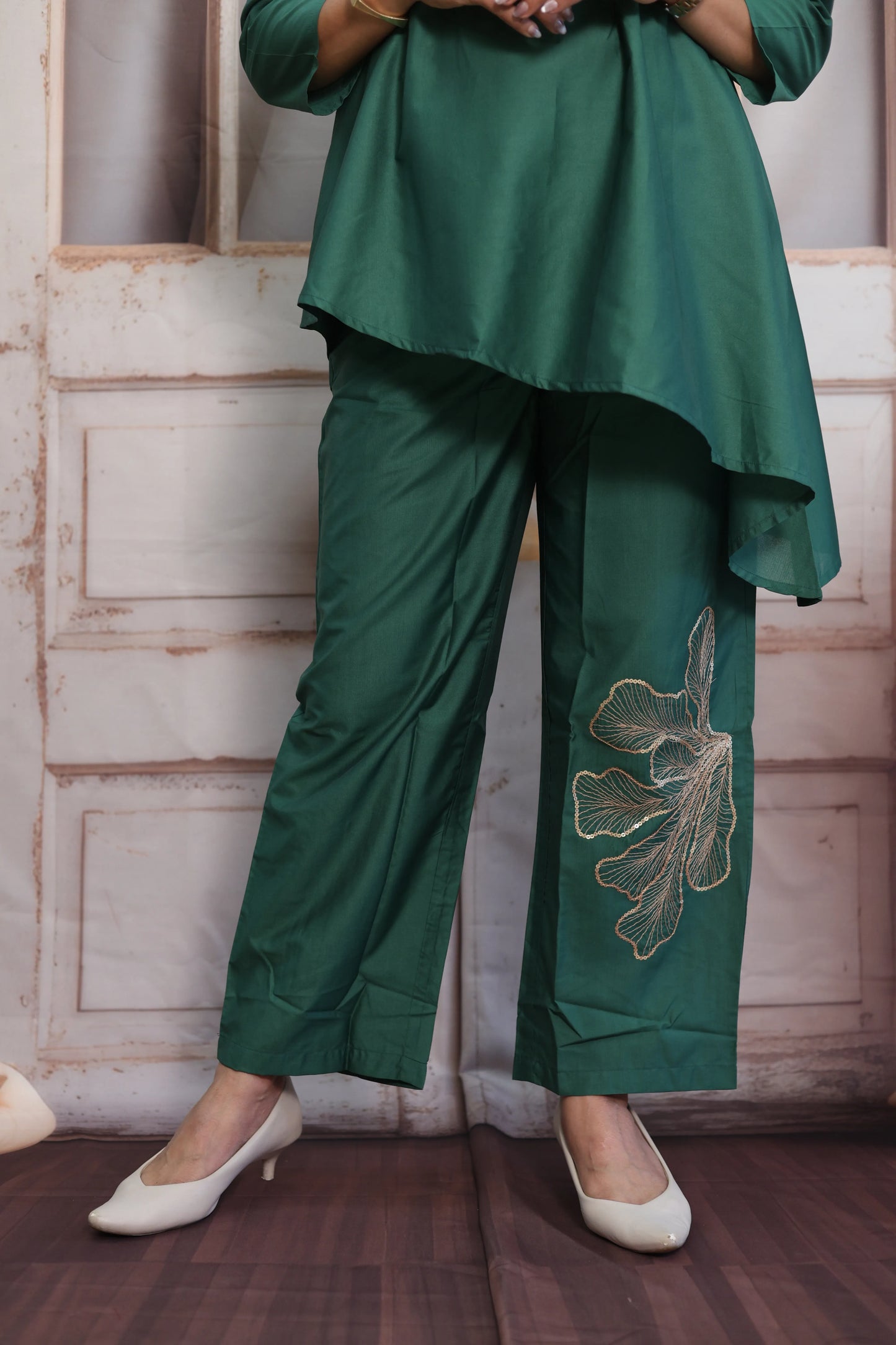 Shamrock Green Muslin Co-ord Set | Cross-Cut Kurti Pant
