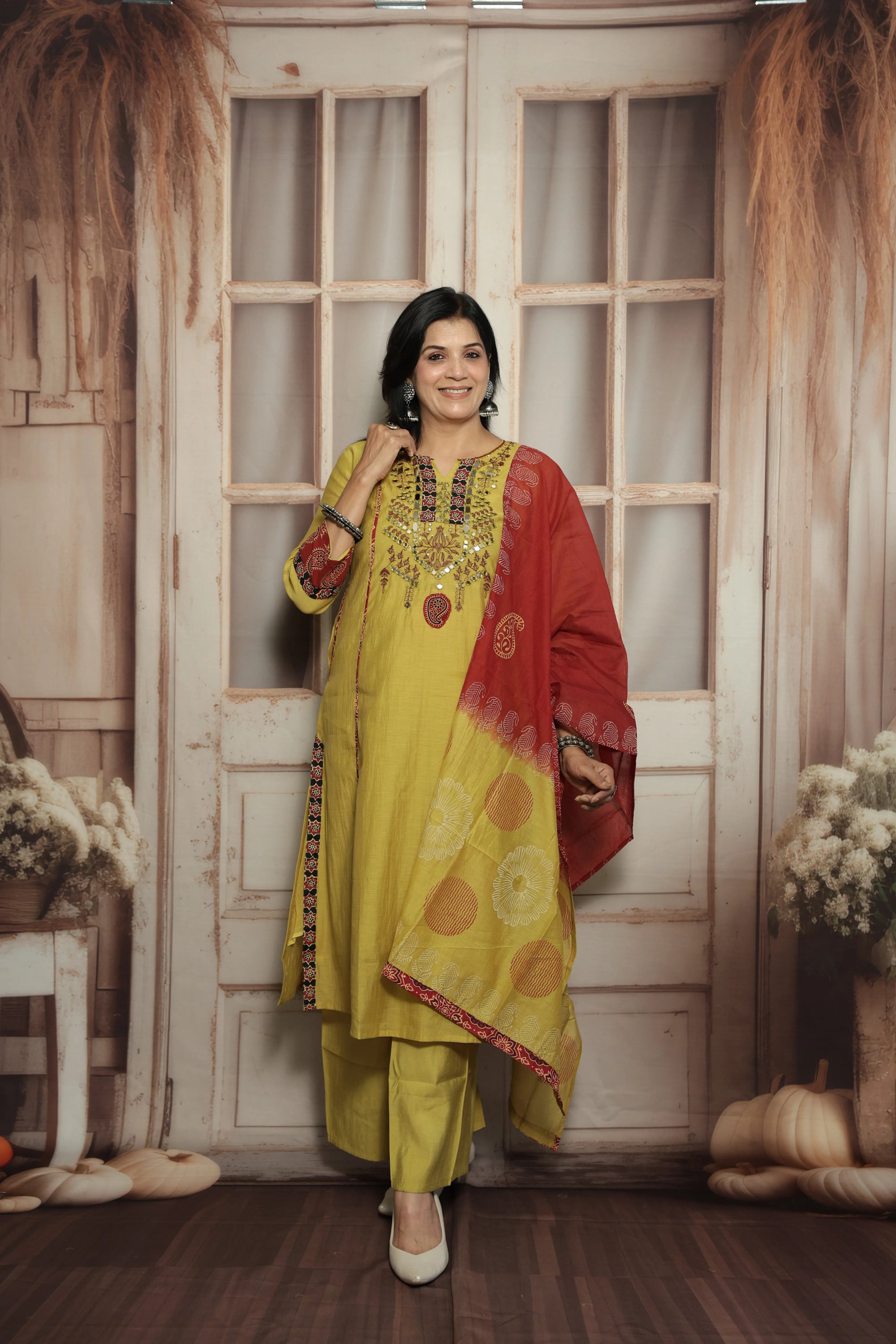 Yellow Kurta Dupatta Set | Mirror Work, Embroidery & Kalamkari Border