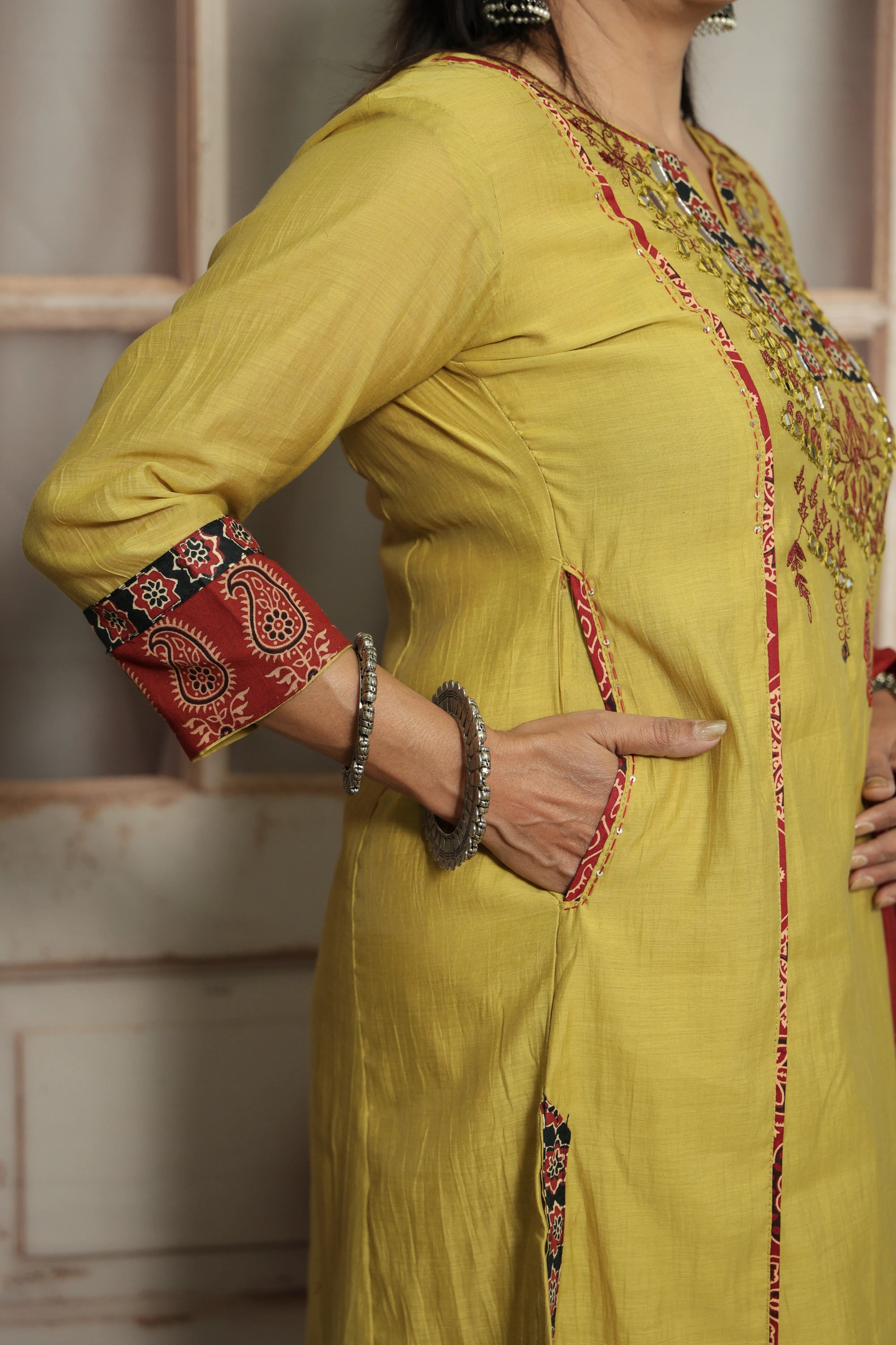 Yellow Kurta Dupatta Set | Mirror Work, Embroidery & Kalamkari Border