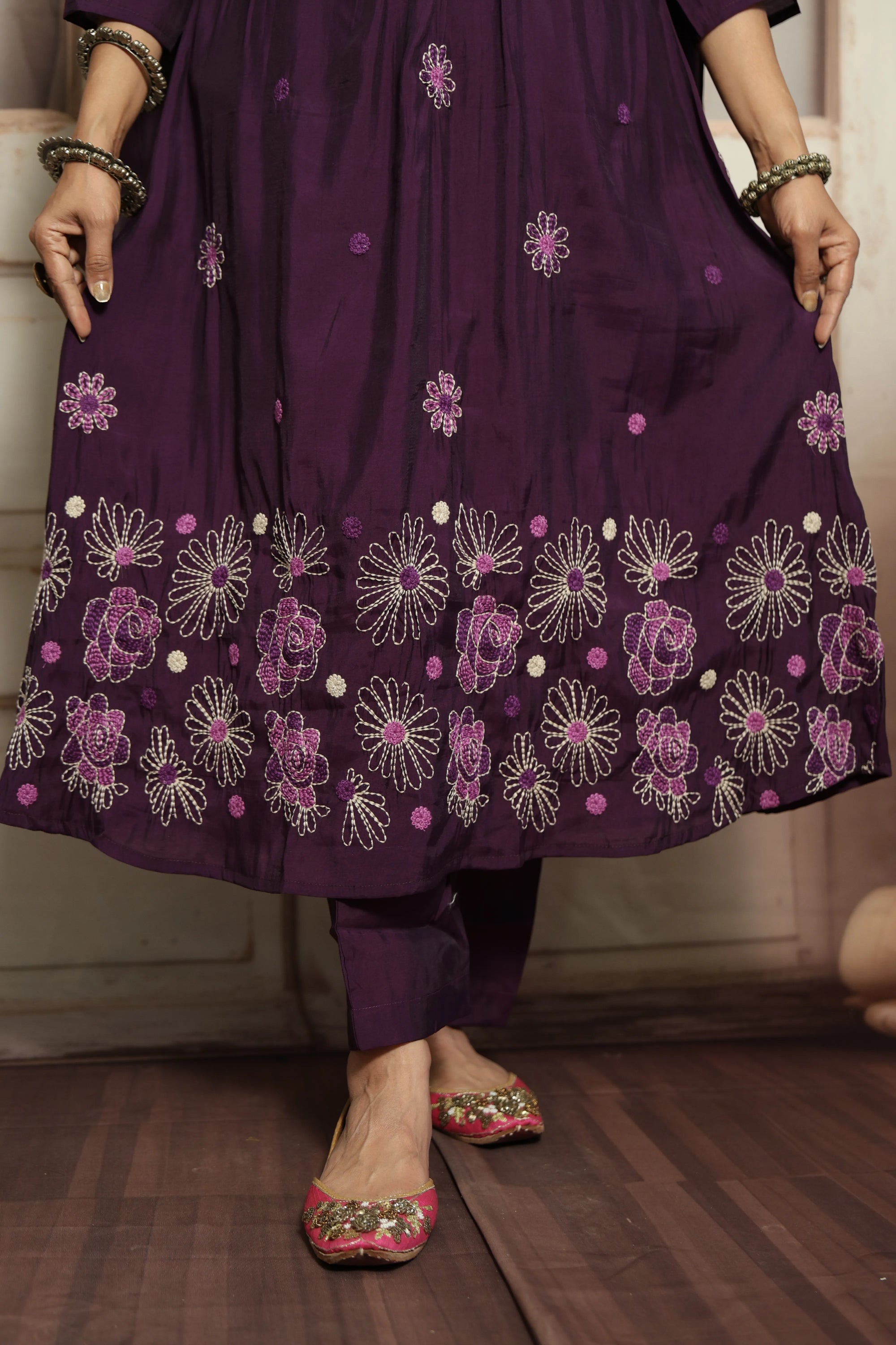 Royal Purple Muslin Kurti Dupatta Set | White Embroidery & Lace Detailing