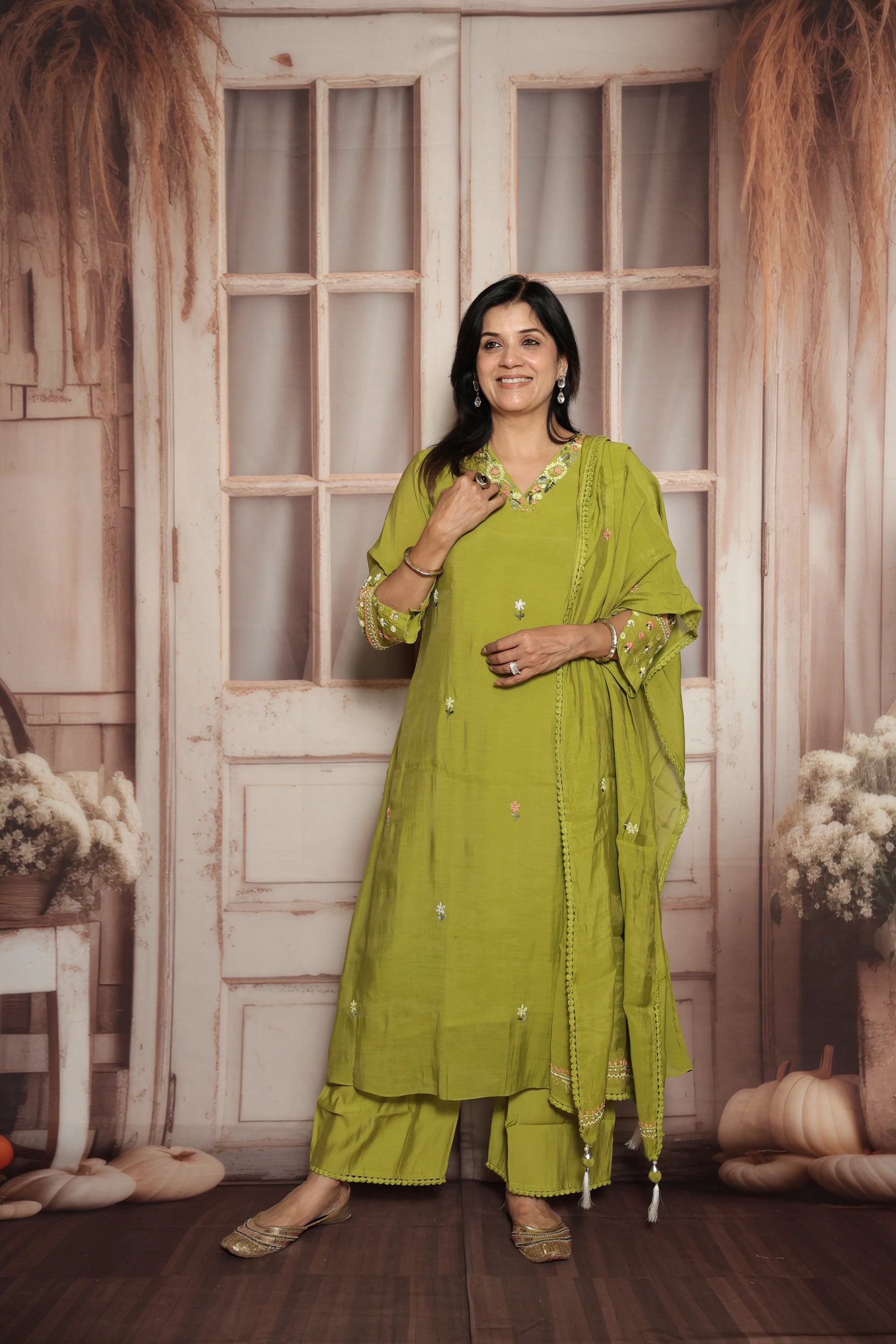 Pear Green A-Line Kurta Dupatta Set | Elegant Thread Embroidery