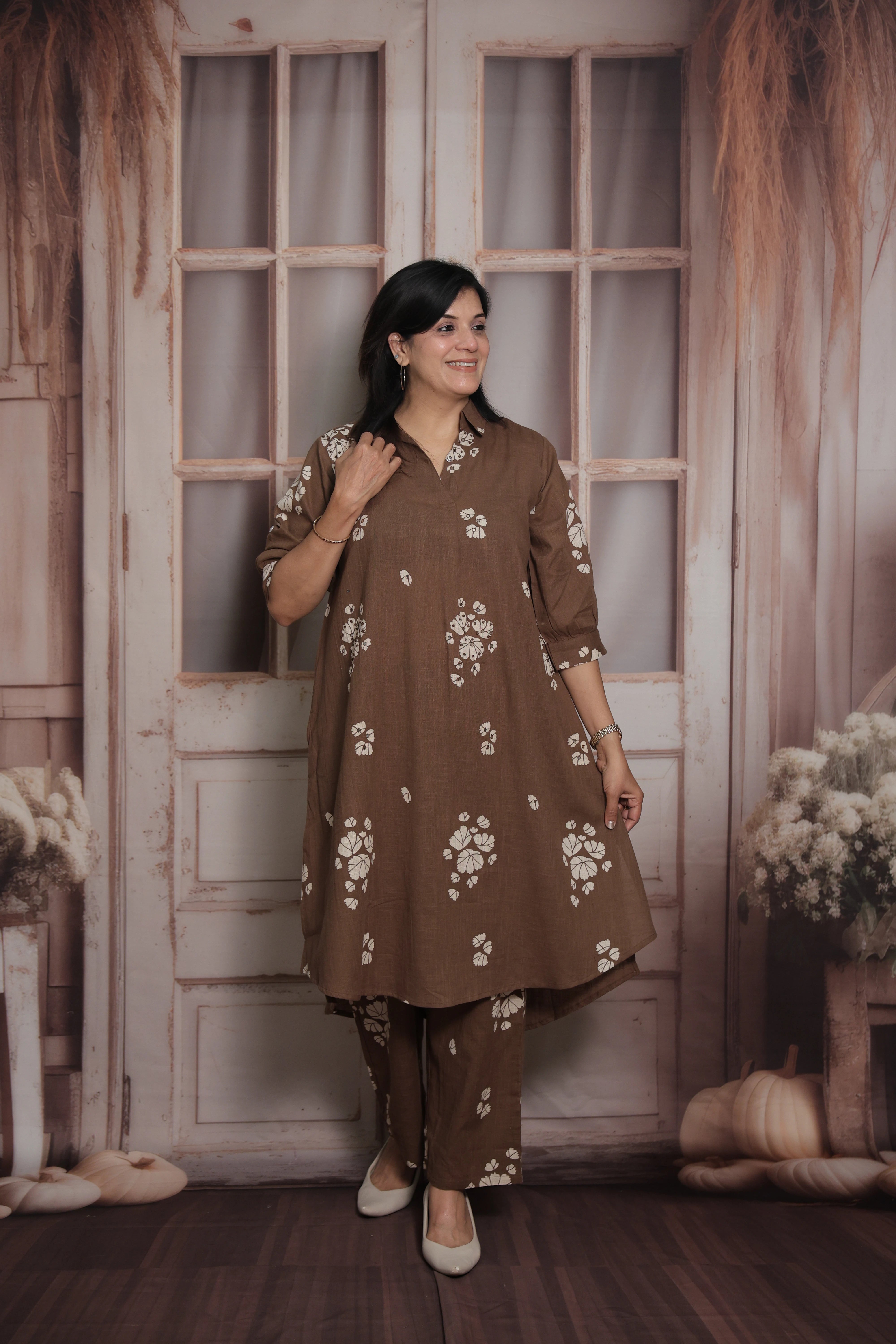 Chocolate Brown Collar Neck Kurti Pant Set | Cotton | Floral Print & Mirror Work