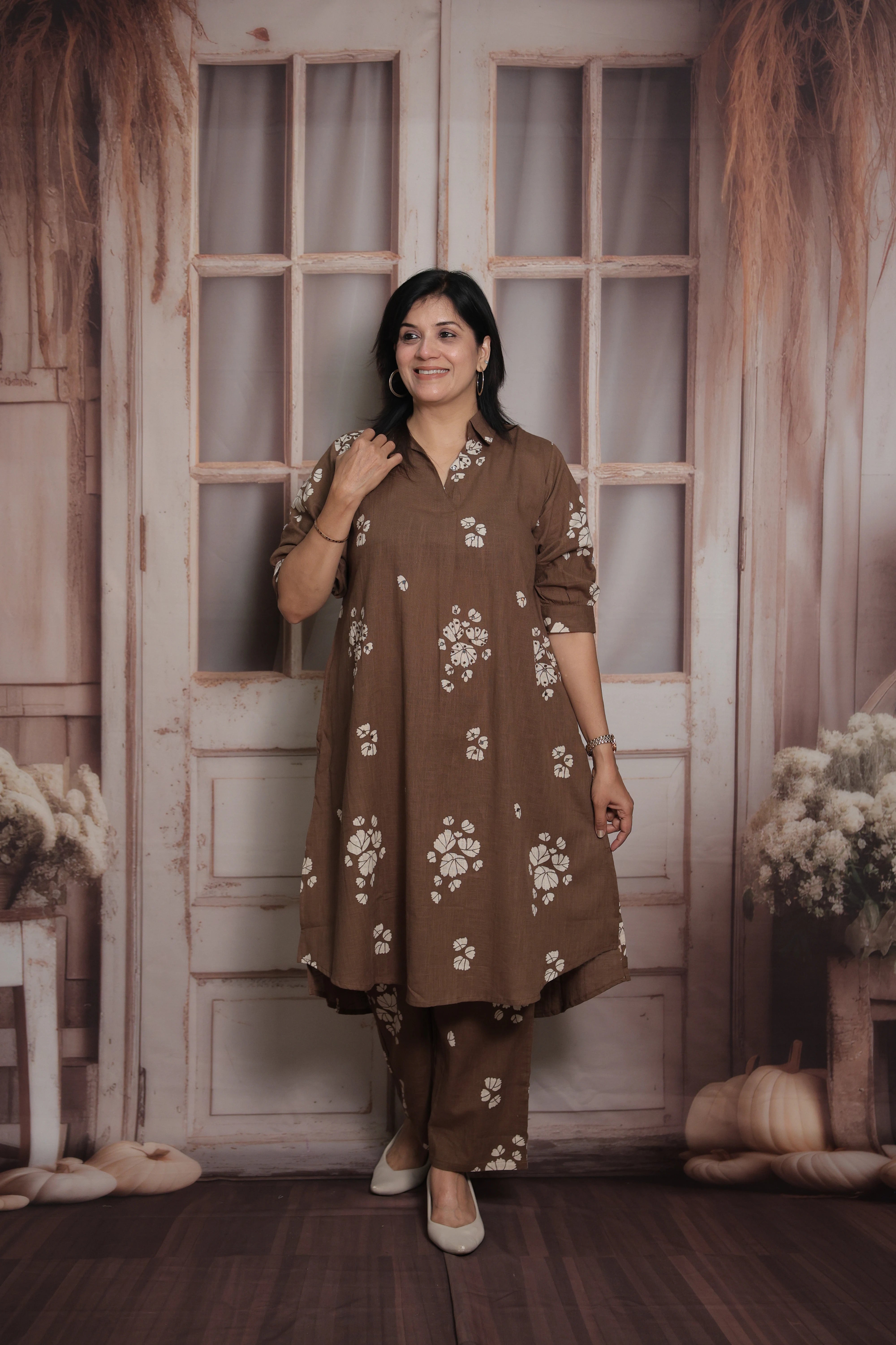 Chocolate Brown Collar Neck Kurti Pant Set | Cotton | Floral Print & Mirror Work