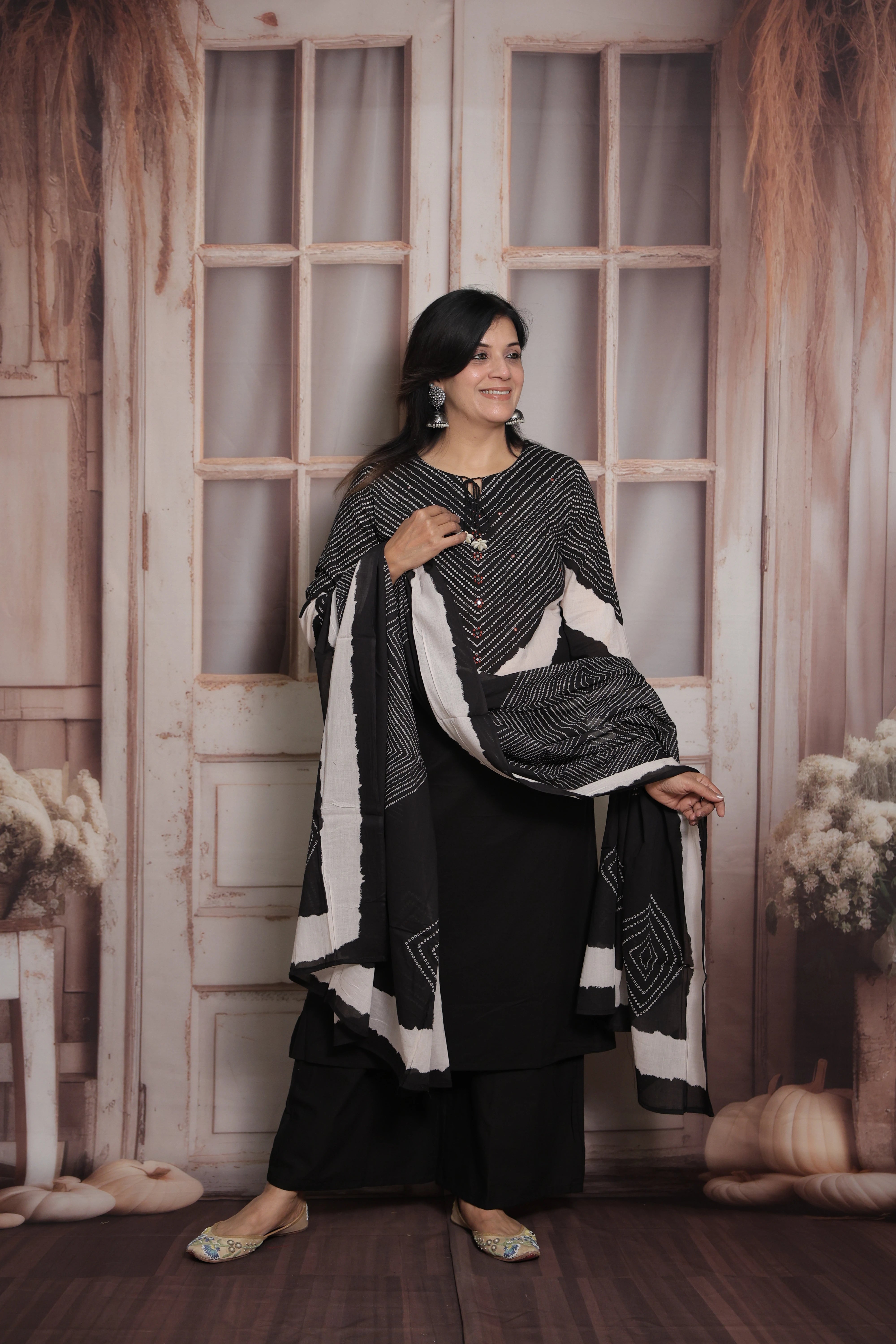 Black Dupatta Set | Bandhani Print-Tie and Dye  & Mirror Work Mul Cotton Ethnic Set