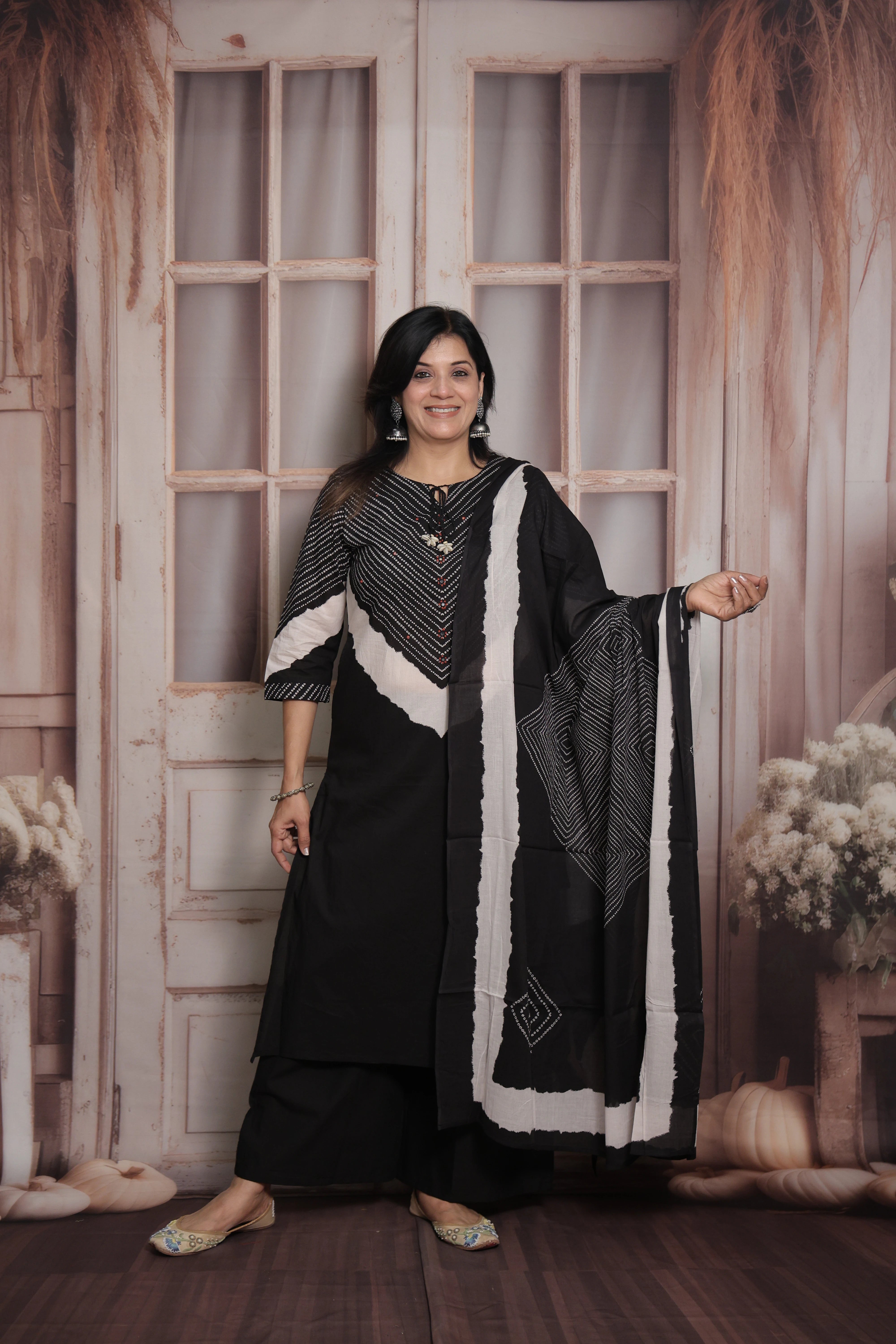 Black Dupatta Set | Bandhani Print-Tie and Dye  & Mirror Work Mul Cotton Ethnic Set