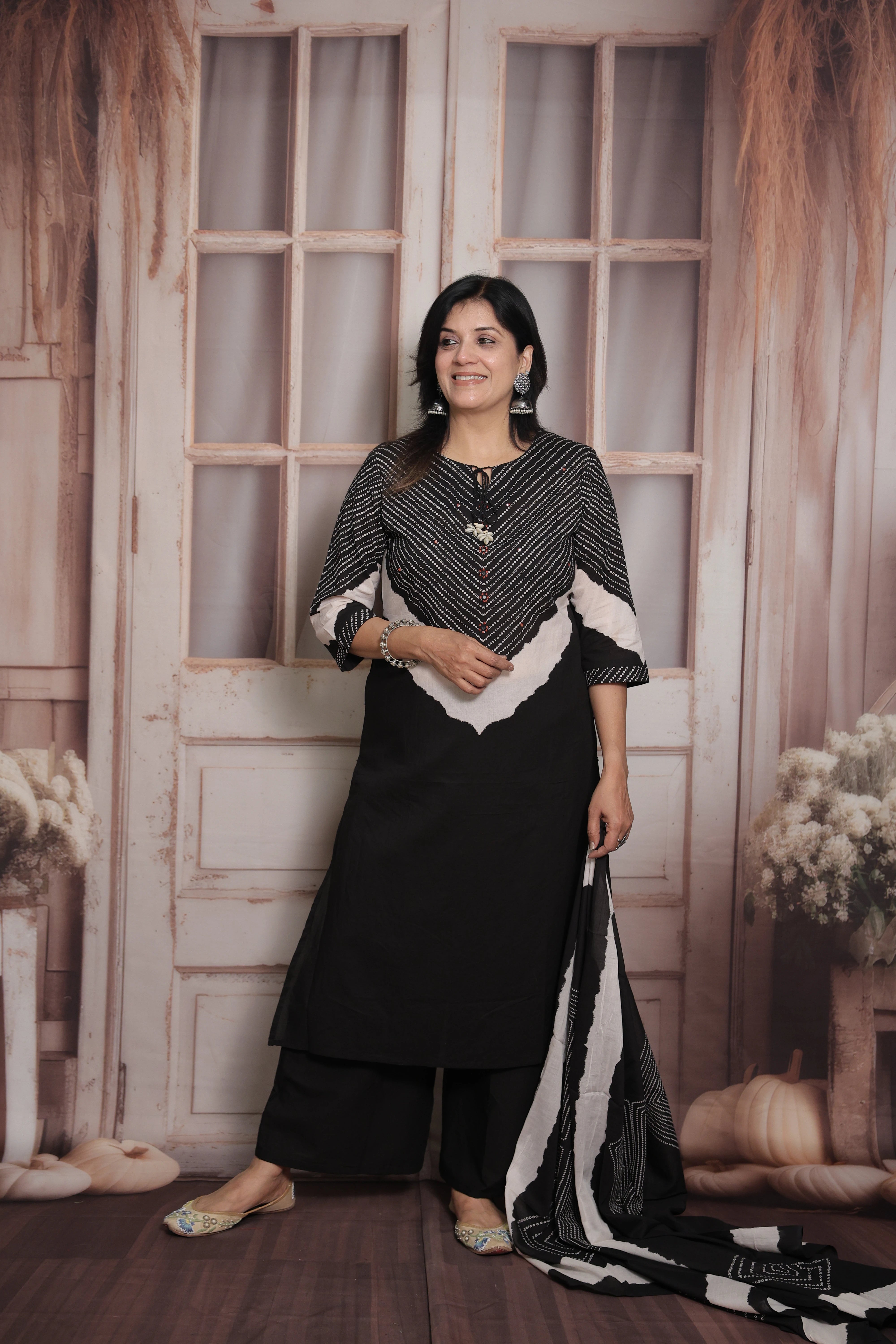 Black Dupatta Set | Bandhani Print-Tie and Dye  & Mirror Work Mul Cotton Ethnic Set