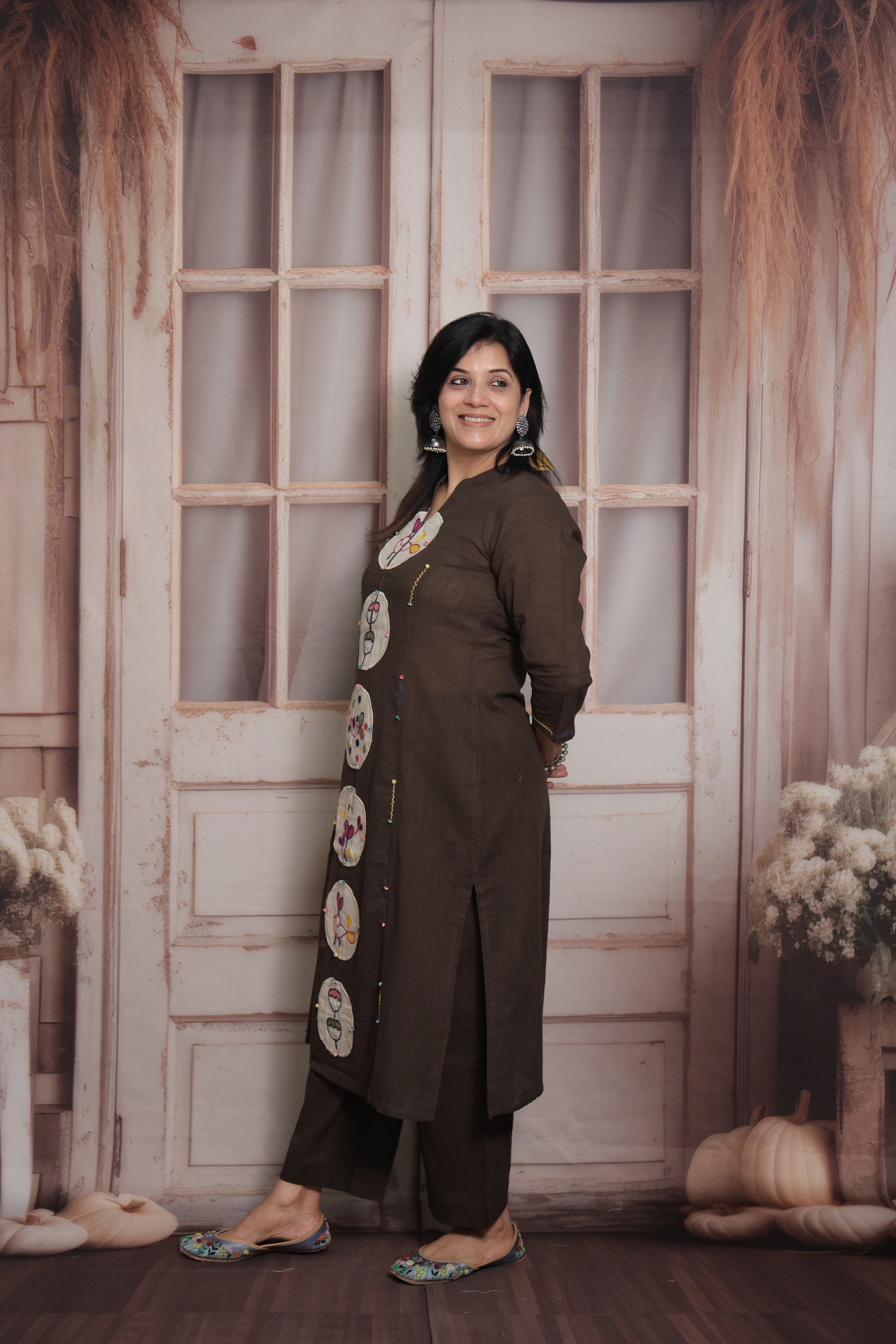 Dark Taupe Kurti Pant Set | Cotton | Applique & Thread Work