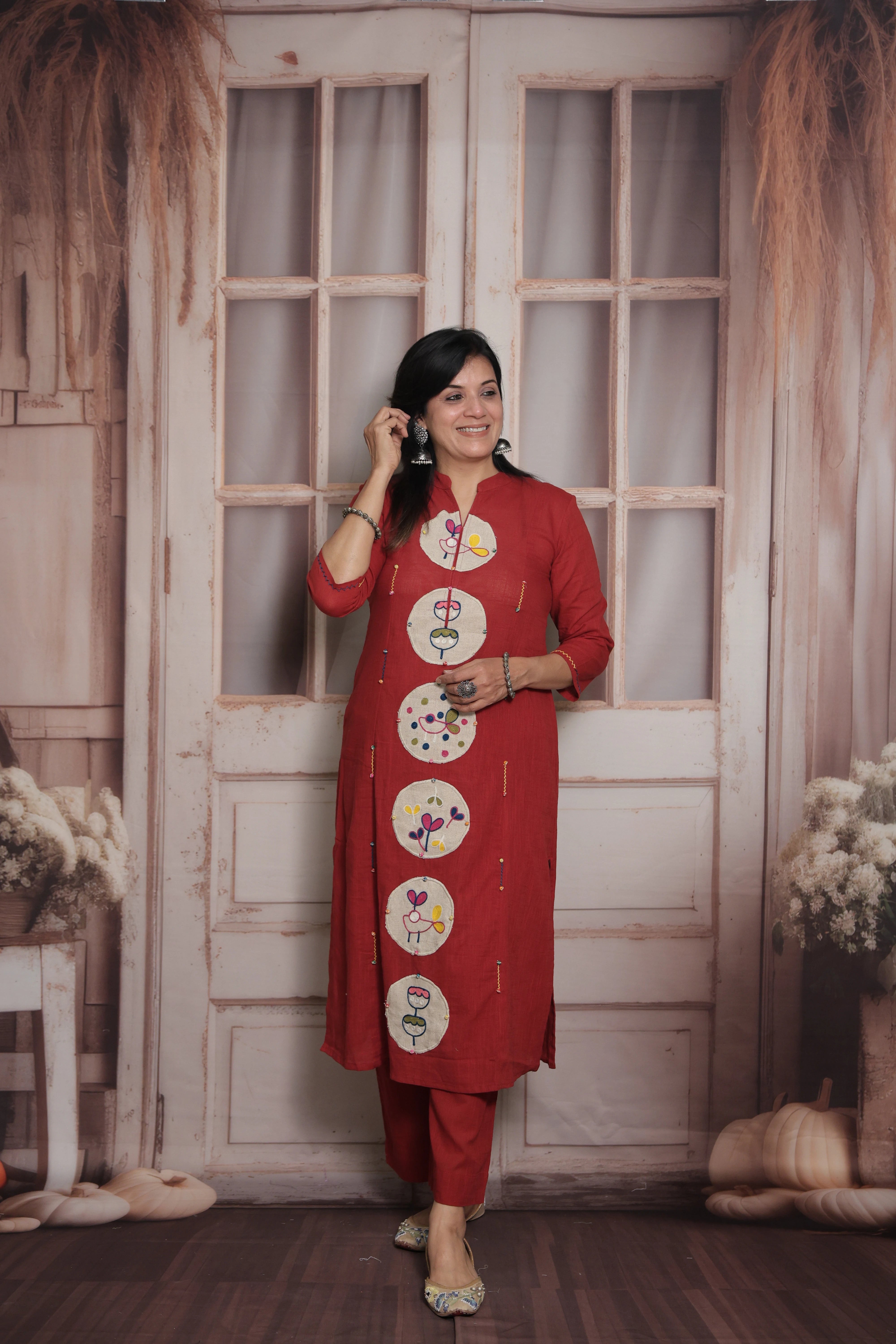 Falu Red Kurti Pant Set | Cotton | Applique & Thread Work