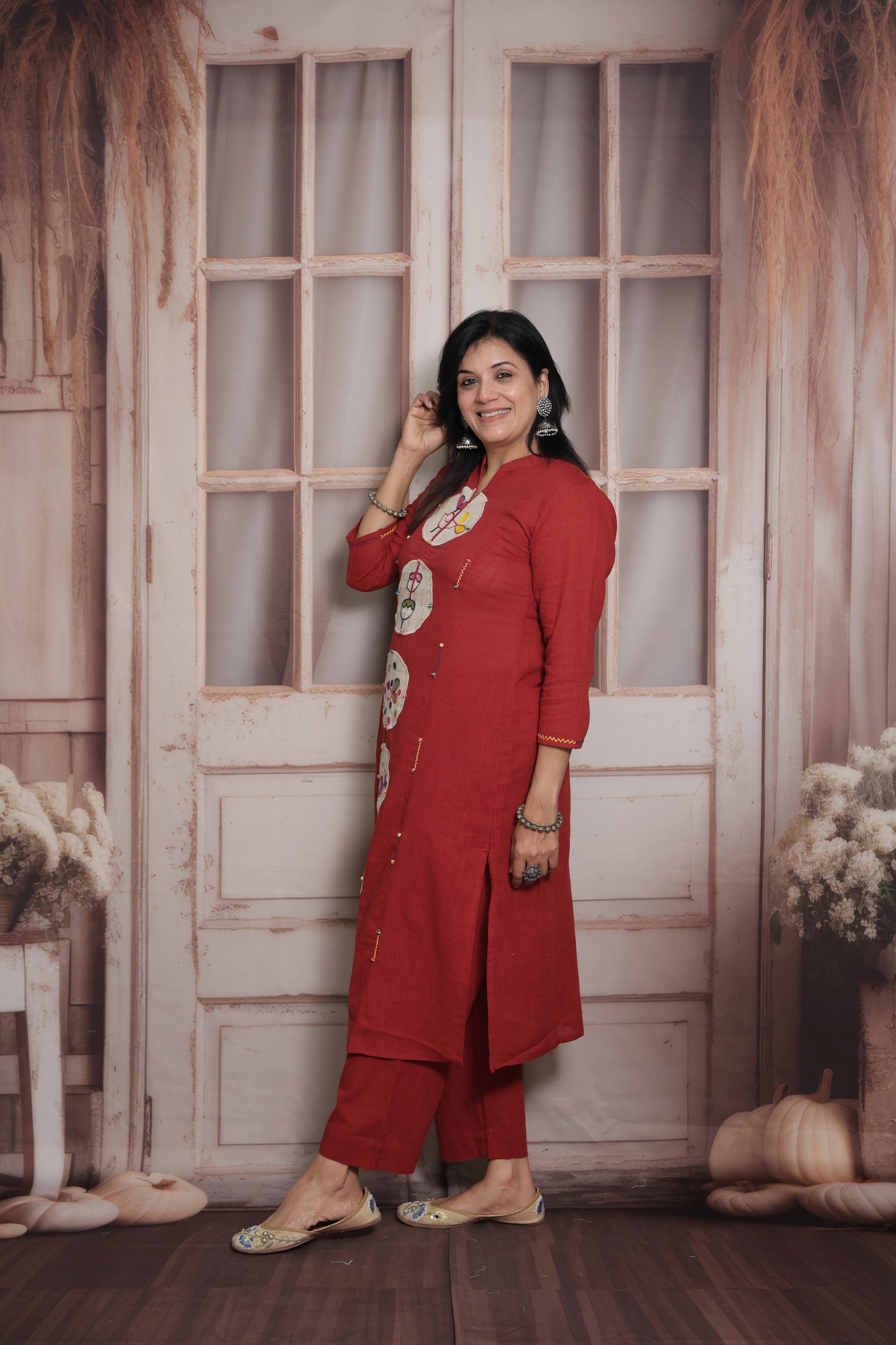 Falu Red Kurti Pant Set | Cotton | Applique & Thread Work