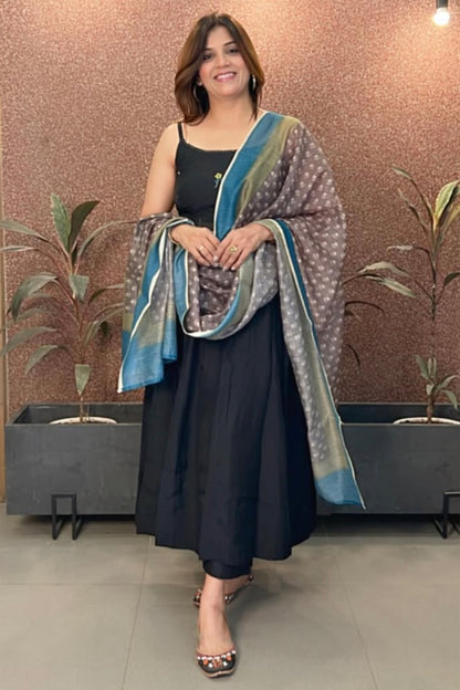 Spaghetti Anarkali with Organza Dupatta – Muslin Silk Elegance for Women