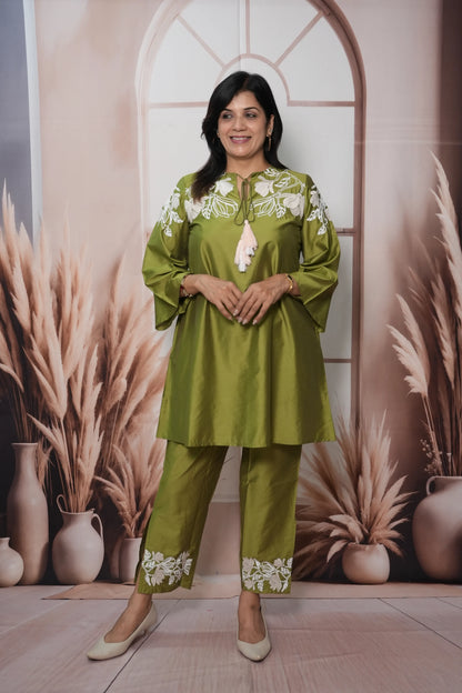 Olive Green Muslin Silk Co'ord Set with Thread Embroidery | Elegant Festive Wear