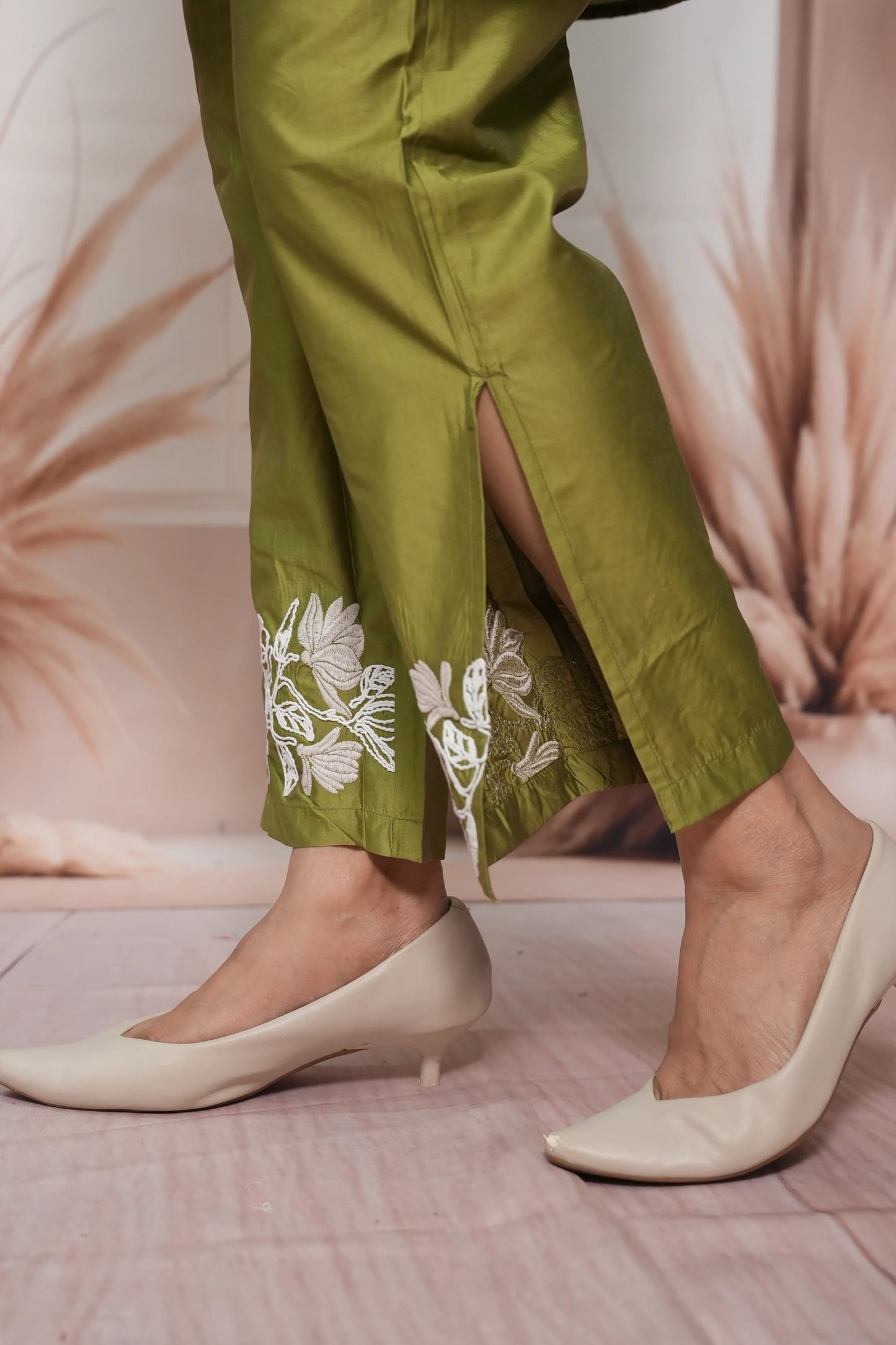 Olive Green Muslin Silk Co'ord Set with Thread Embroidery | Elegant Festive Wear
