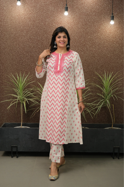 Pink Flex Cotton Kurta Set with Mirror Work