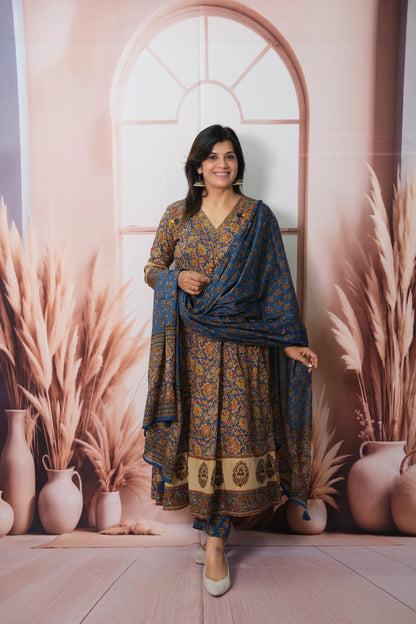 Anarkali Dupatta Set in Soft Cotton with Kalamkari & Embroidery
