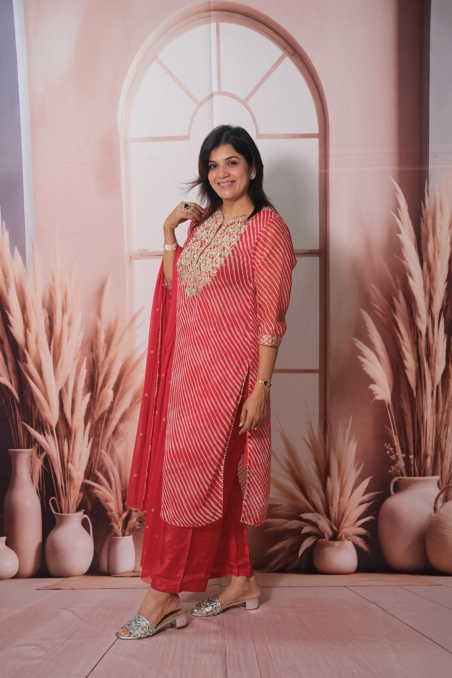 Red Leheriya Print Chiffon Dupatta Set with pitta Work