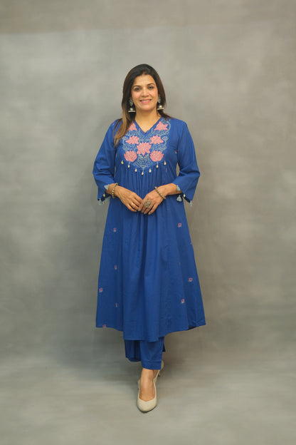 Embroidered Cotton Two-Piece Set – Elegant & Comfortable Ethnic Wear