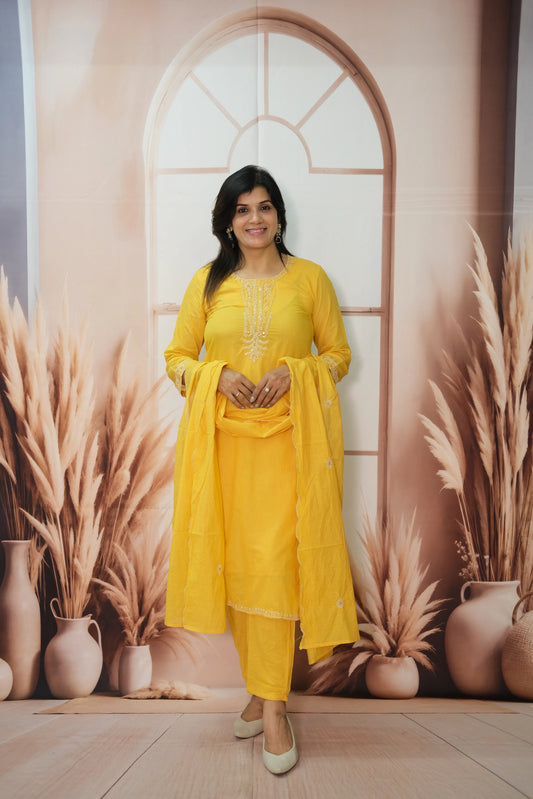 Marigold Mul Chanderi Kurta Dupatta Set with Thread Embroidery