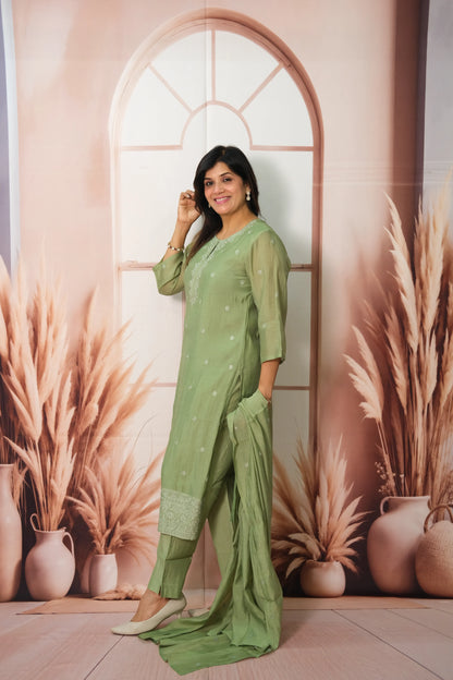 Pastel Green Mul Chanderi Kurta Dupatta Set with Thread Embroidery
