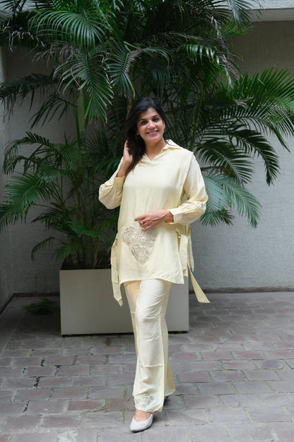 Cream Mul Chanderi Co-ord Set with Appliqué & Embroidery Work