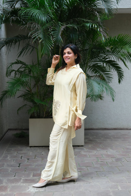 Cream Mul Chanderi Co-ord Set with Appliqué & Embroidery Work