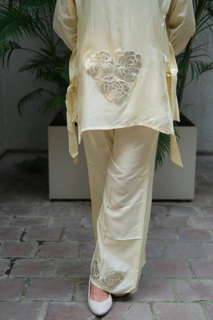 Cream Mul Chanderi Co-ord Set with Appliqué & Embroidery Work