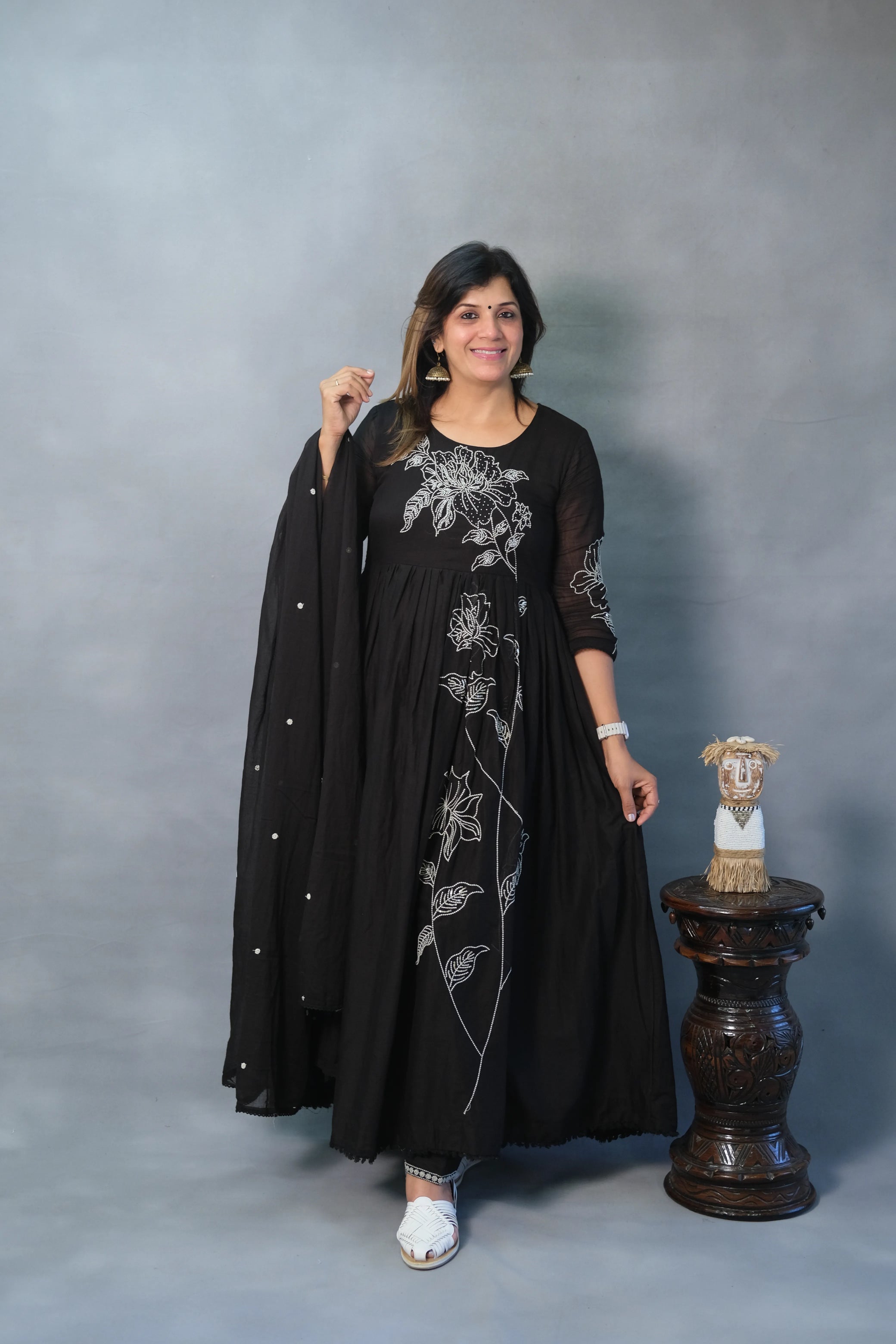 Black Anarkali with Thread Work & Inner | Mul Cotton