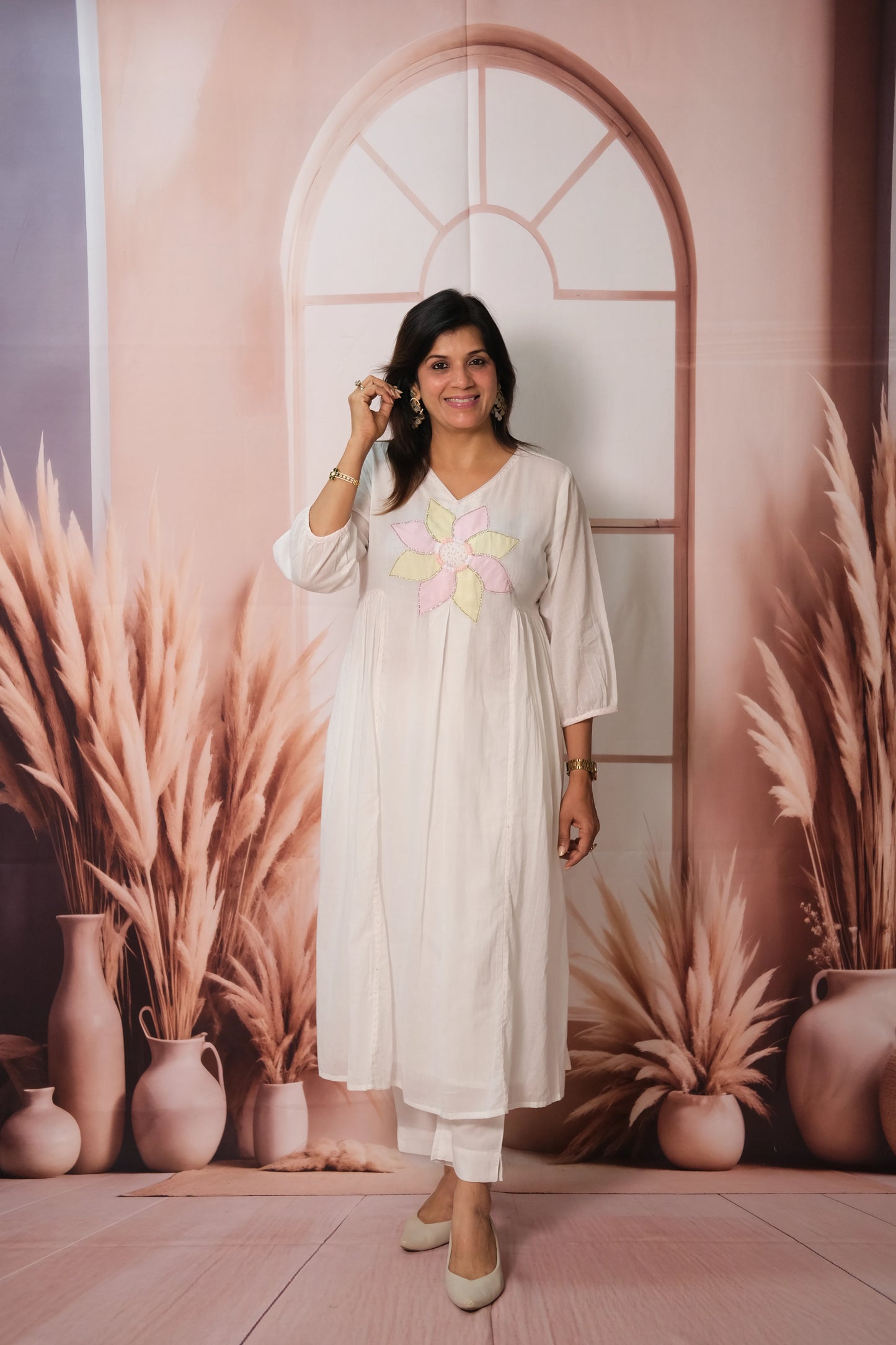 White Kurta Pant Set – Embroidered Mul Cotton Festive Wear for Graceful Elegance