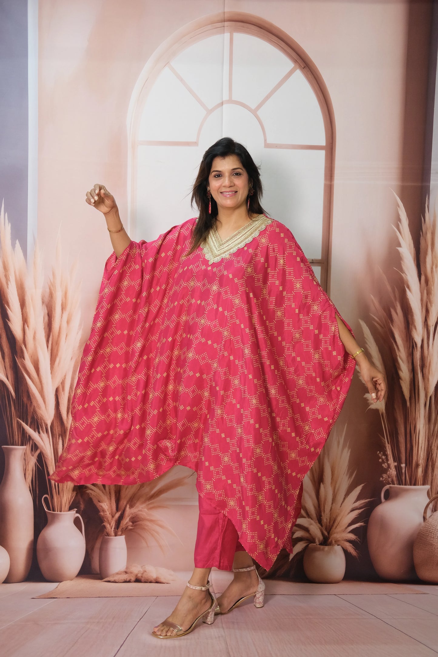 Rani Kaftan Set in Muslin with Embroidery & Print – Festive Wear Redefined