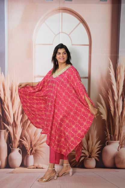 Rani Kaftan Set in Muslin with Embroidery & Print – Festive Wear Redefined