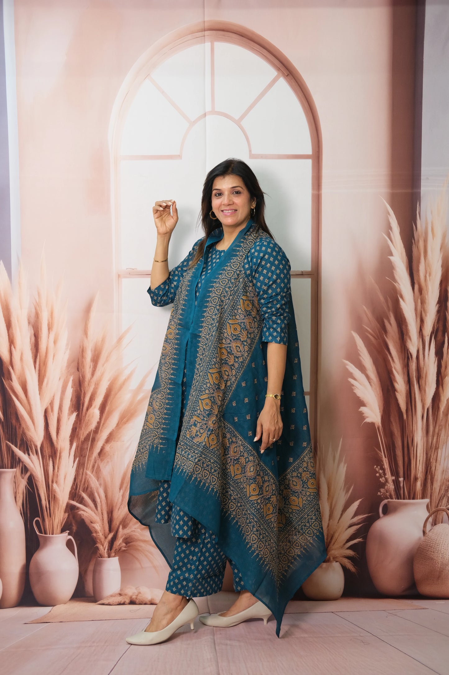 Dark Rama Kurta Pant Set with Shrug – Printed Cotton Elegance