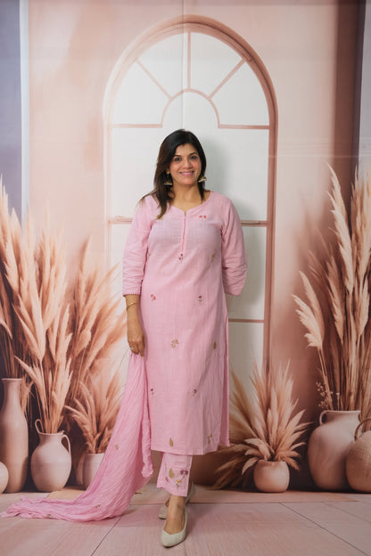 Baby Pink Kurta Pant with Dupatta in Flex Cotton with Embroidery