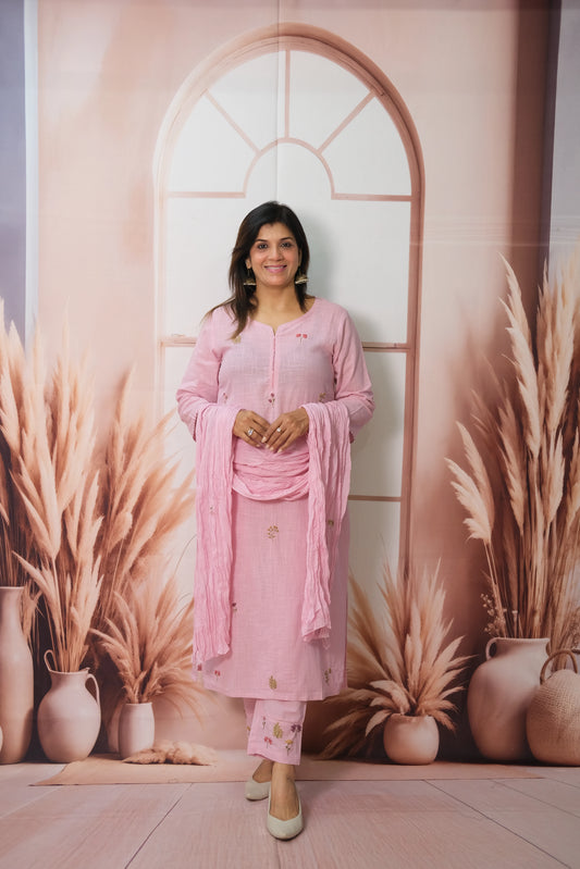 Baby Pink Kurta Pant with Dupatta in Flex Cotton with Embroidery