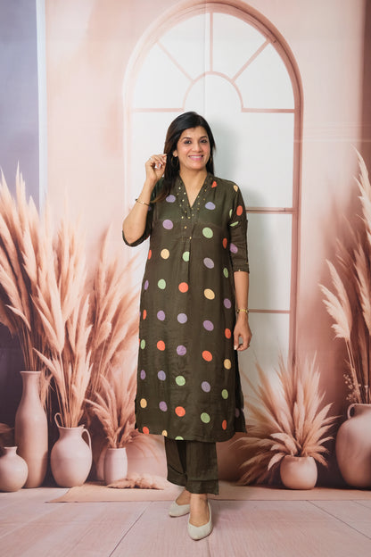 Olive Green Kurta Pant Set in Muslin with Polka Dot Print – Modern Ethnic Elegance