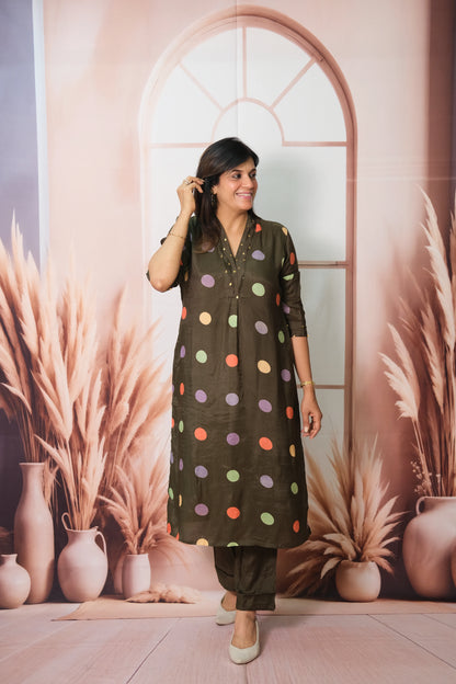 Olive Green Kurta Pant Set in Muslin with Polka Dot Print – Modern Ethnic Elegance