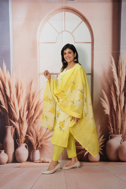 Light Yellow Dupatta Set in Mul Cotton with Gota Patti Work – Elegant Printed Festive Wear