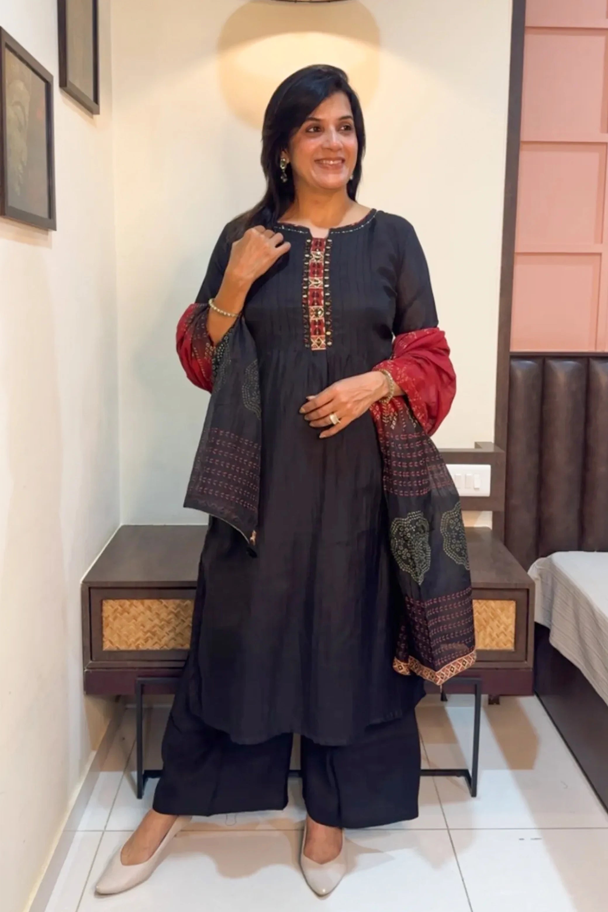 Black Mul Chanderi Kurta Set with Dupatta | Mirror Work & Embroidery