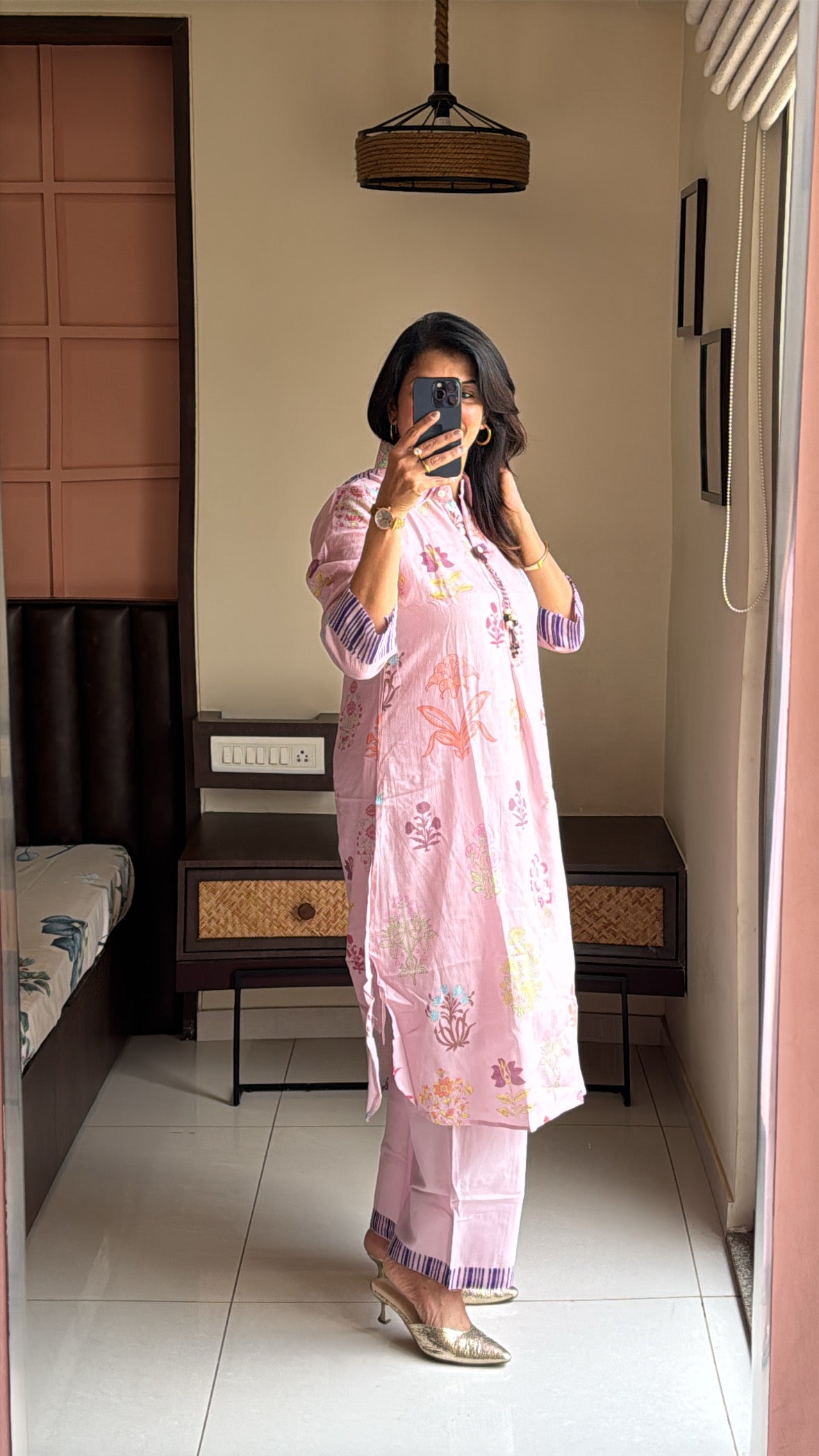 Thulian Pink Apple Cut Kurti with Detachable Inner & Palazzo Set | Floral Print | Pure Mul Chanderi